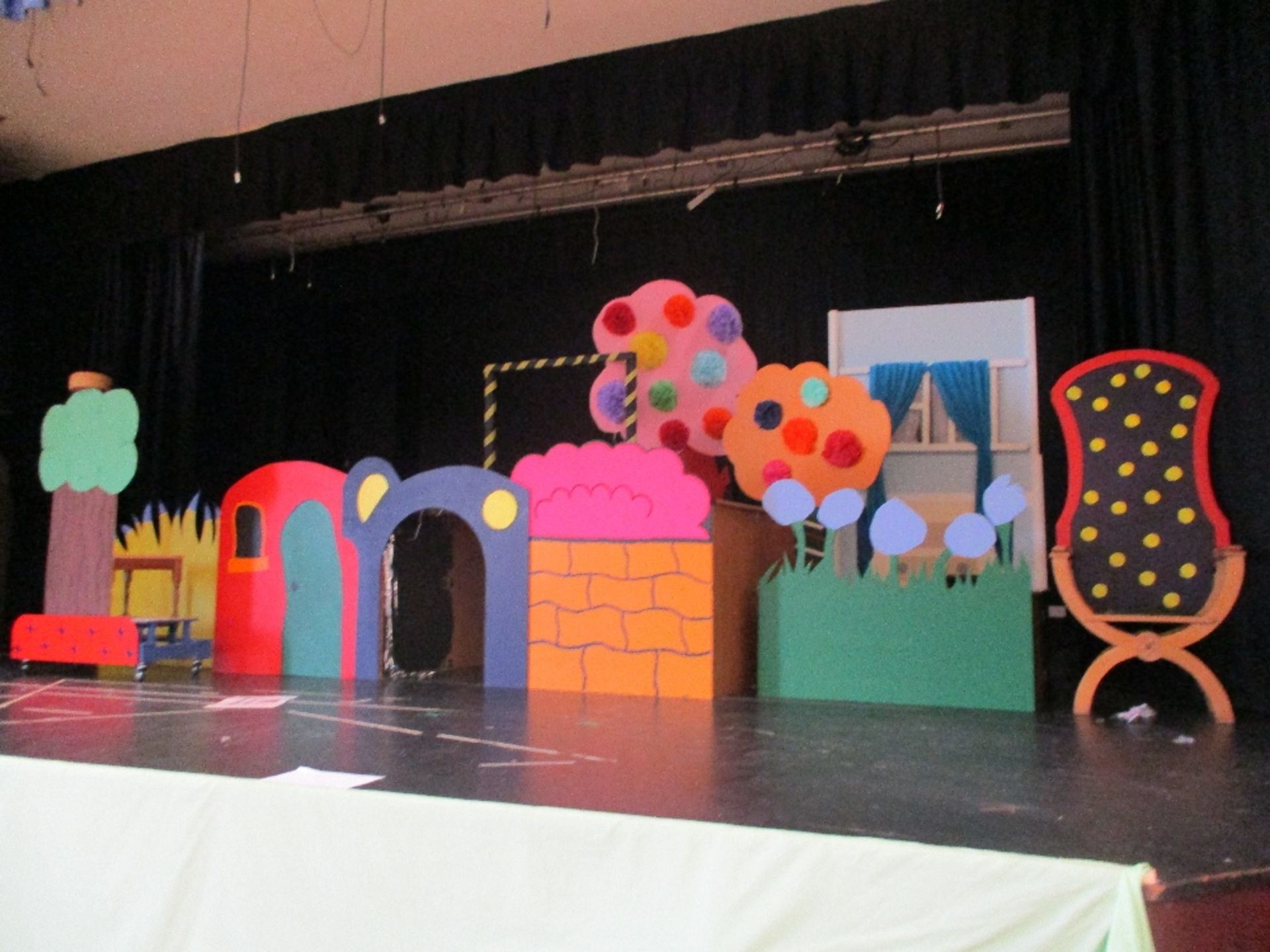 Various Play Stage Props - Image 2 of 2