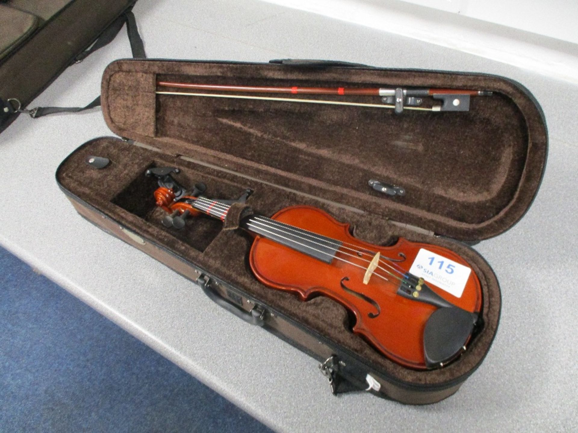 1/4 Violin Bow and Case - Image 4 of 4