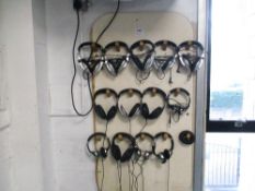 Quantity of headphones
