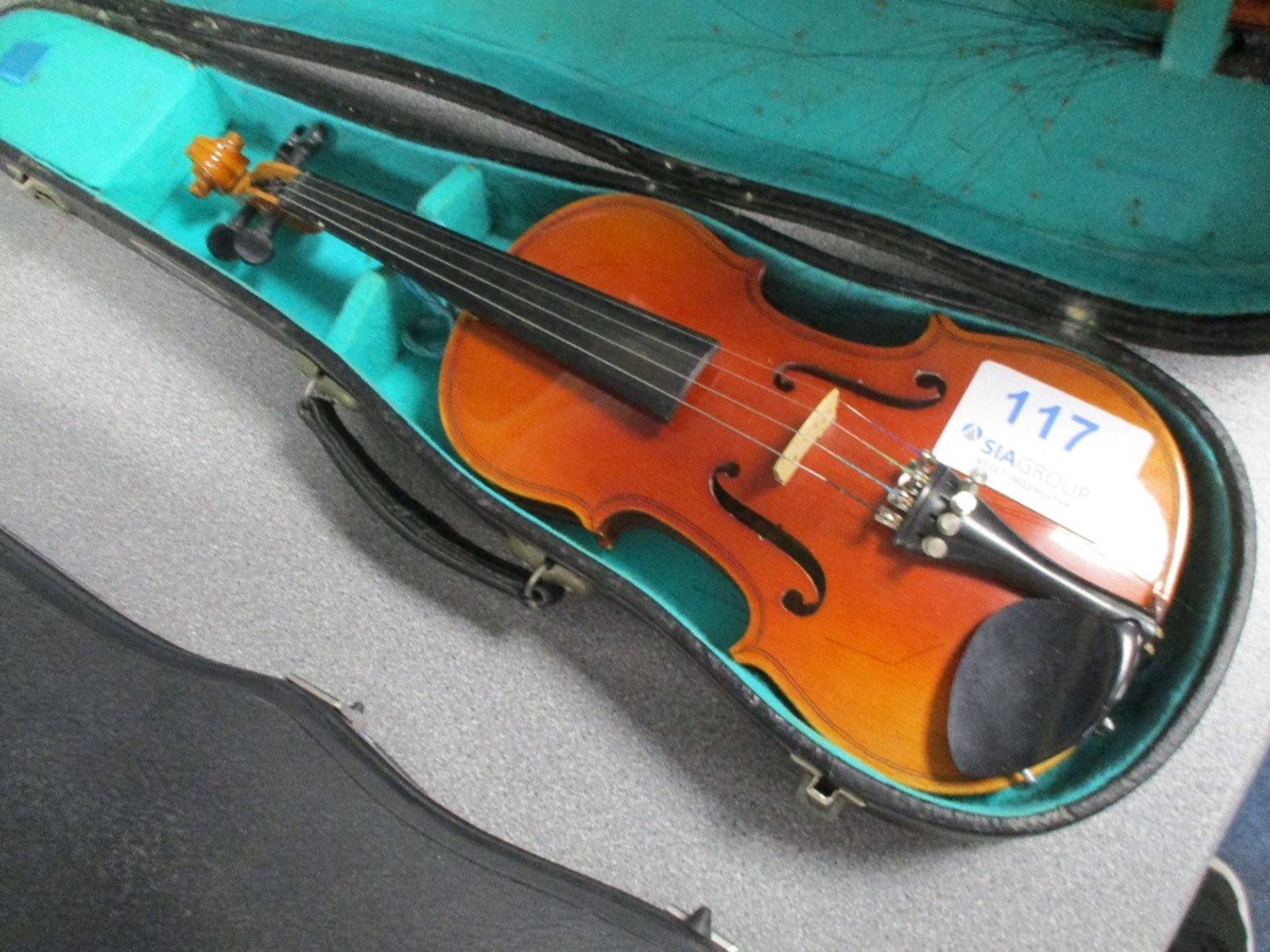 1/4 Violin Bow and Case - Image 2 of 4