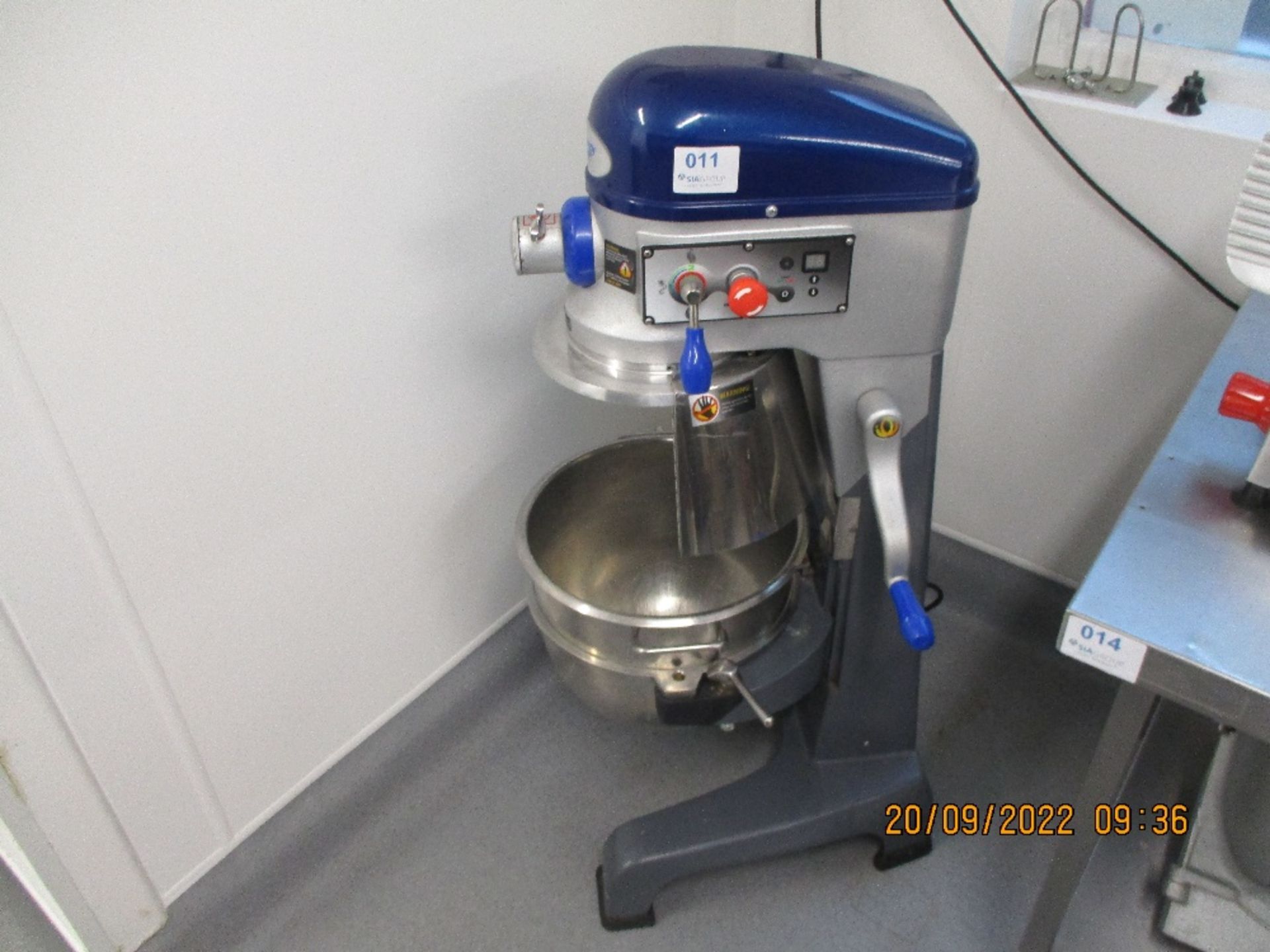 Volrath Bowl Mixer - Image 2 of 4