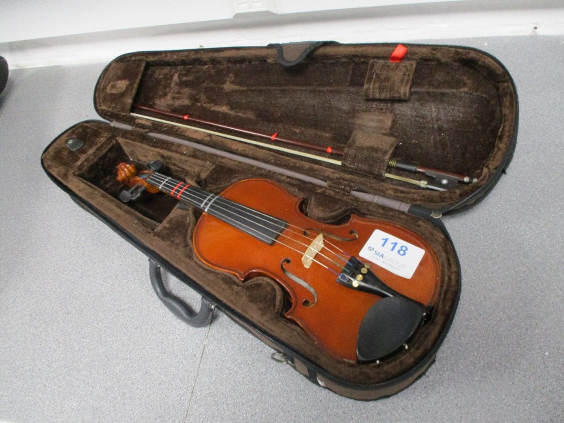 1/2 Violin Bow and Case - Image 4 of 4