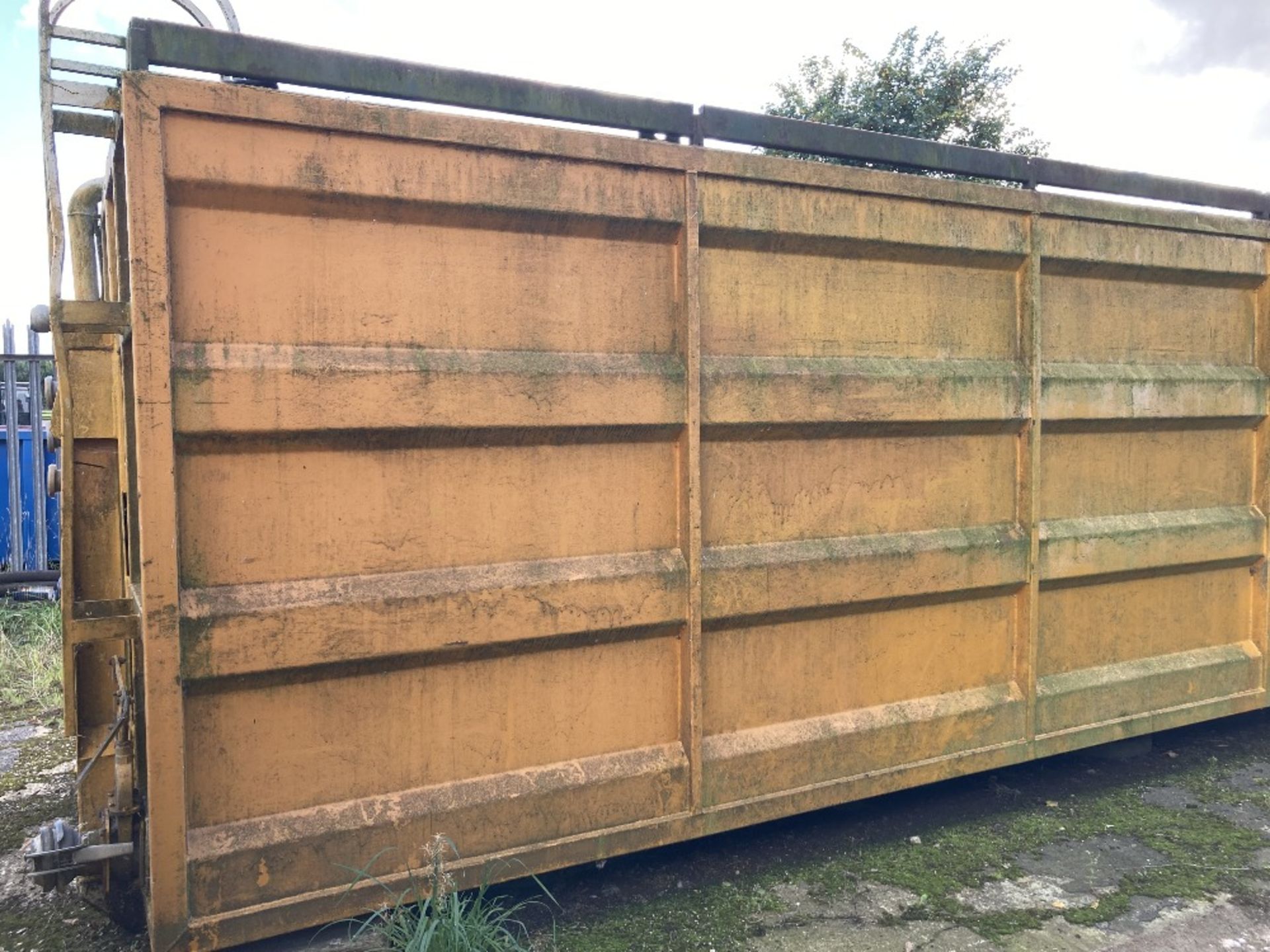 Unbranded Dewatering Container - Image 3 of 4