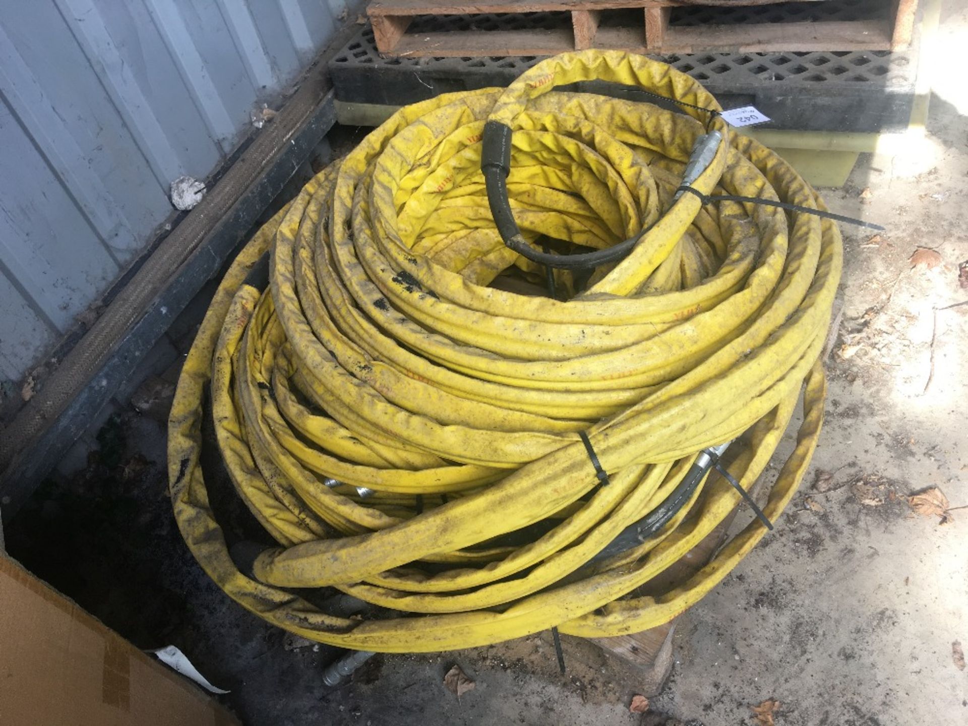 Quantity of Hydraulic Hoses - Image 3 of 4