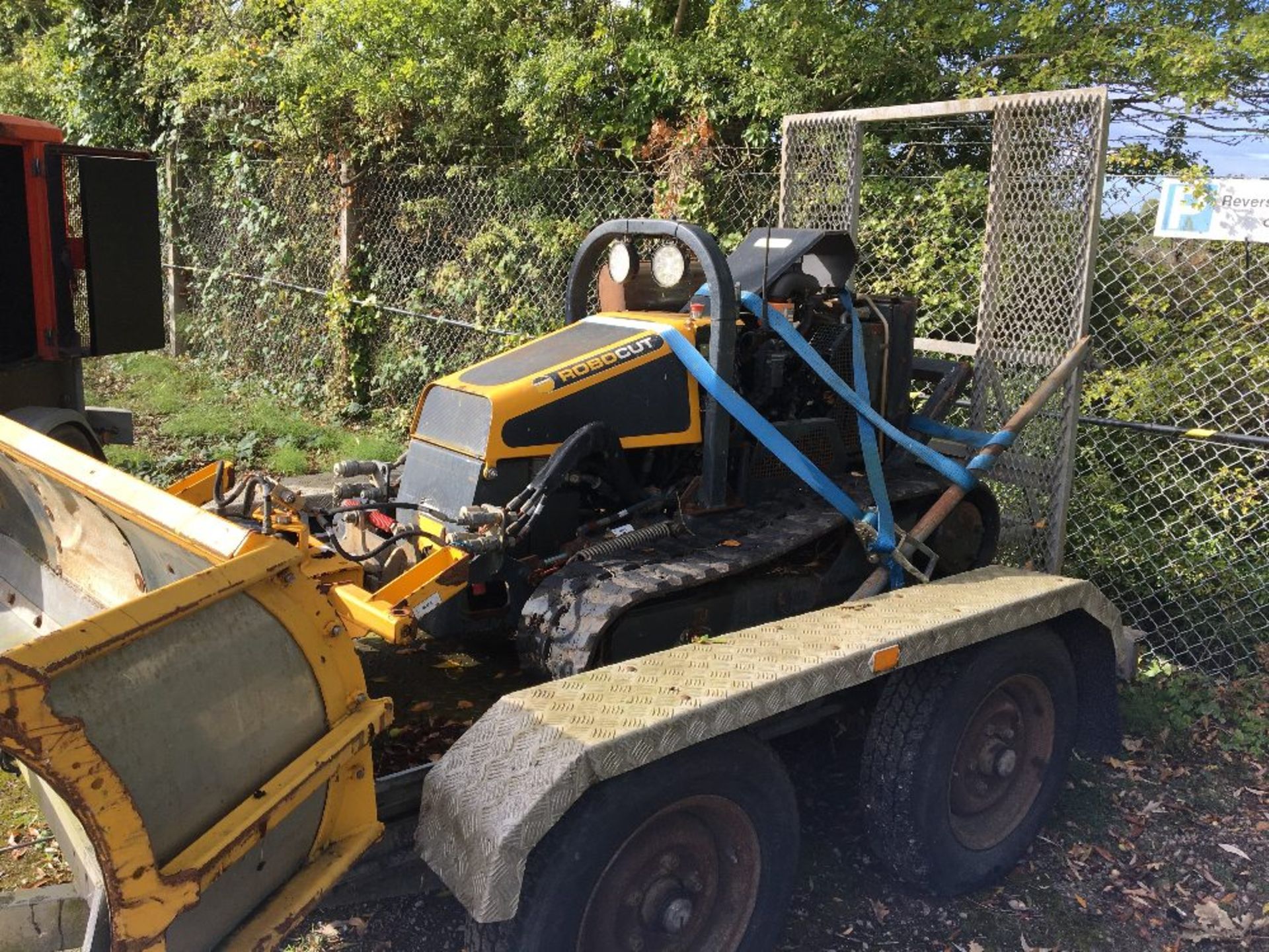 McConnel Robocut Tracked Remote Control, Energreen Snow Plough, Remote Control & Twin Axle Trailer - Image 4 of 28