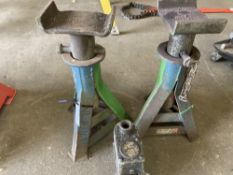 Unbranded Axle Stands & Bottle Jack