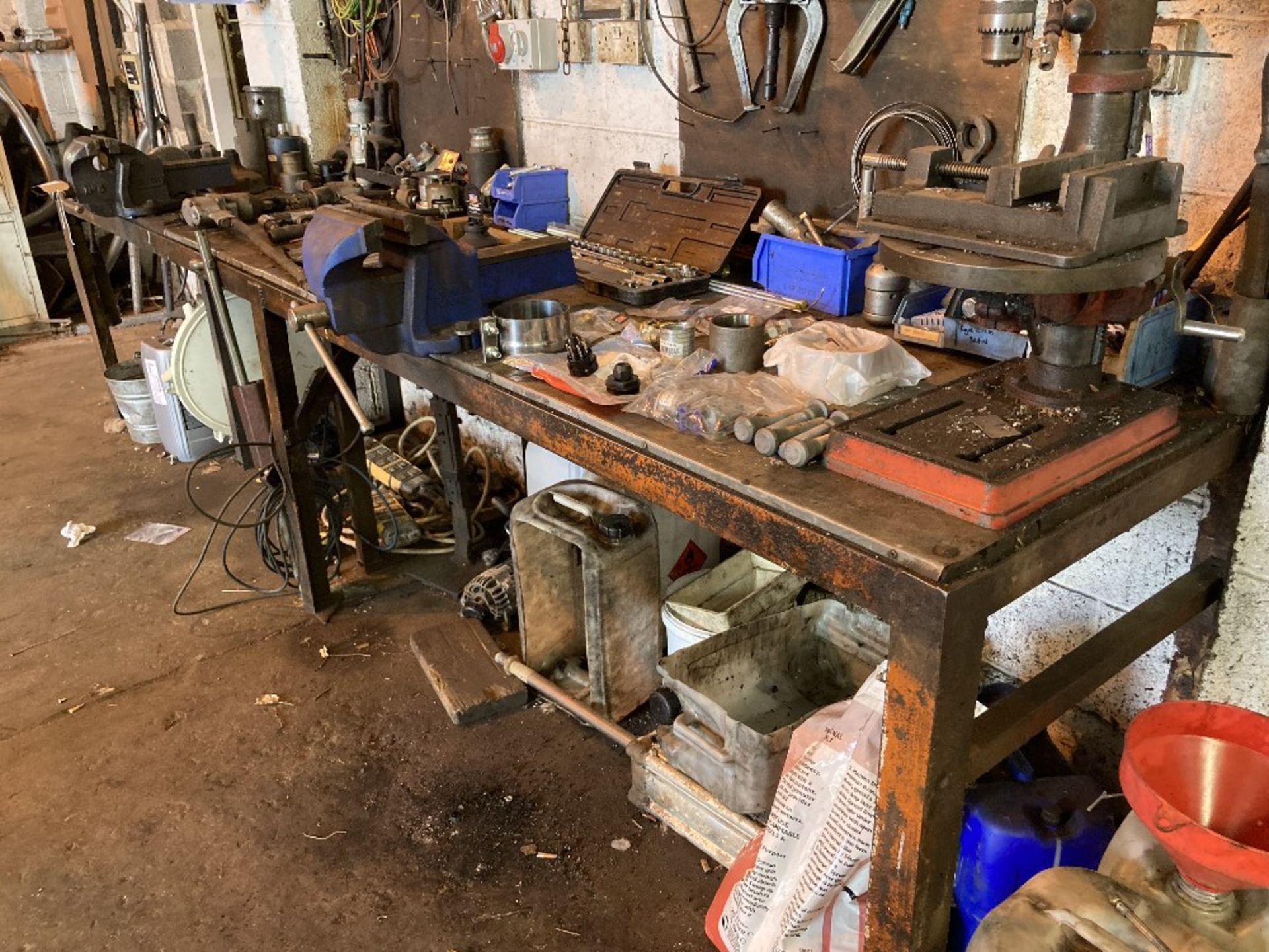 Contents of Workbench to include tools, Vice's, Pillar Drill and more - Image 17 of 17