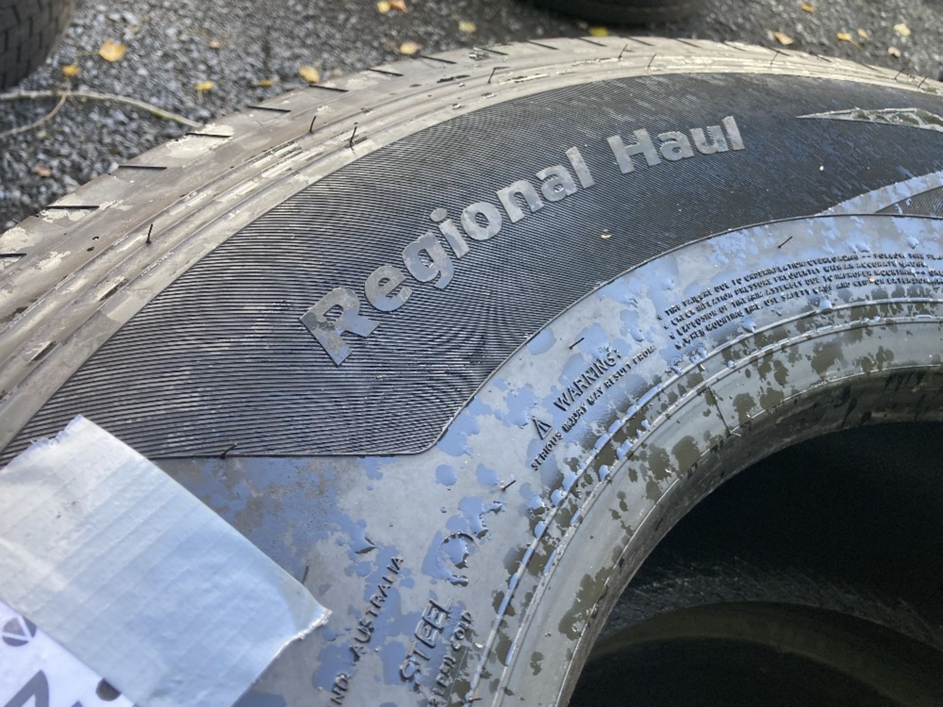 (3) Hankook AH31 385/65R 22.5 radial tubeless regroovable HGV tyre - Image 5 of 5