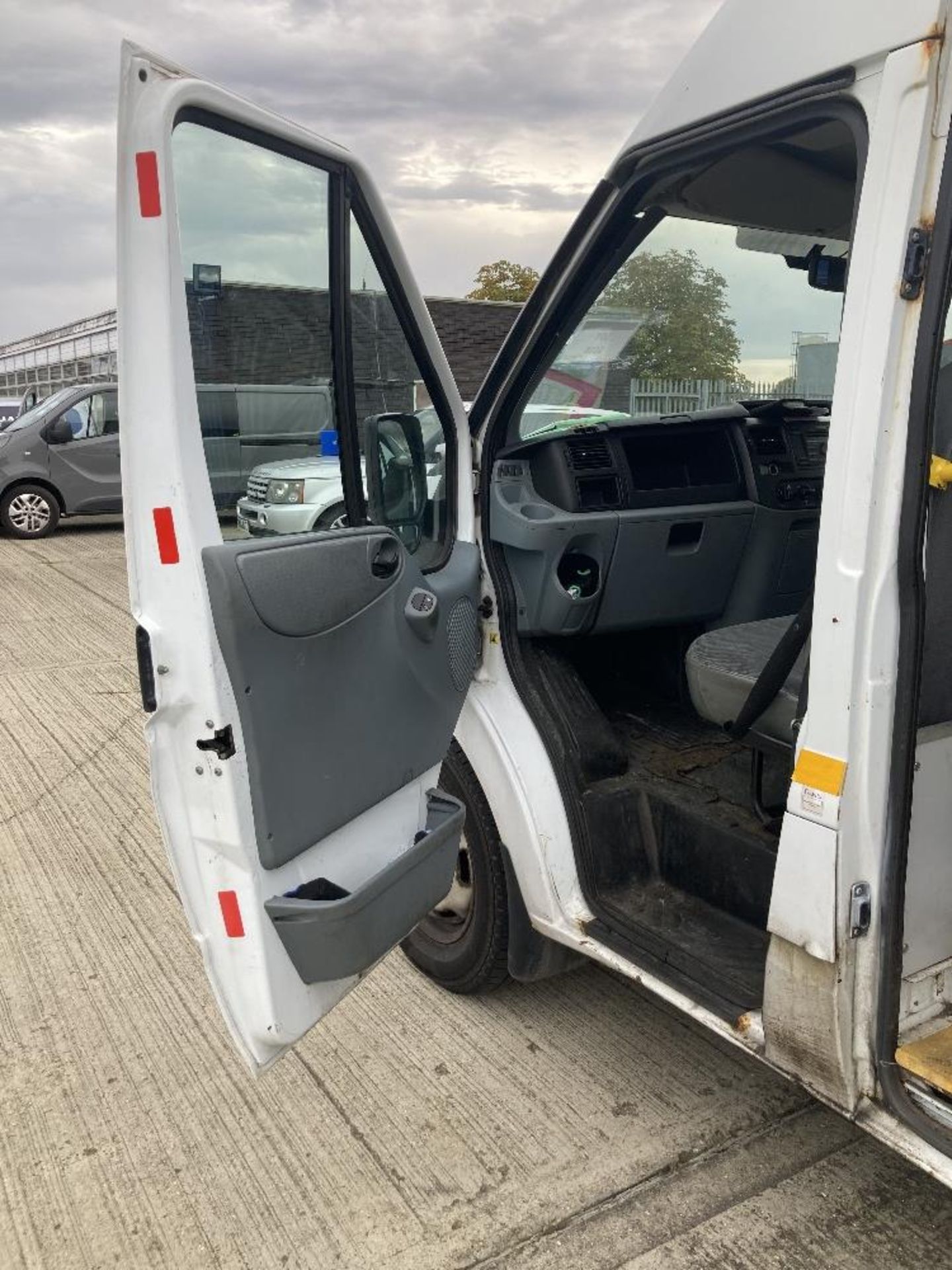 YN14 OPE Ford Transit 125 T350 RWD Welfare Panel Van - Image 21 of 33