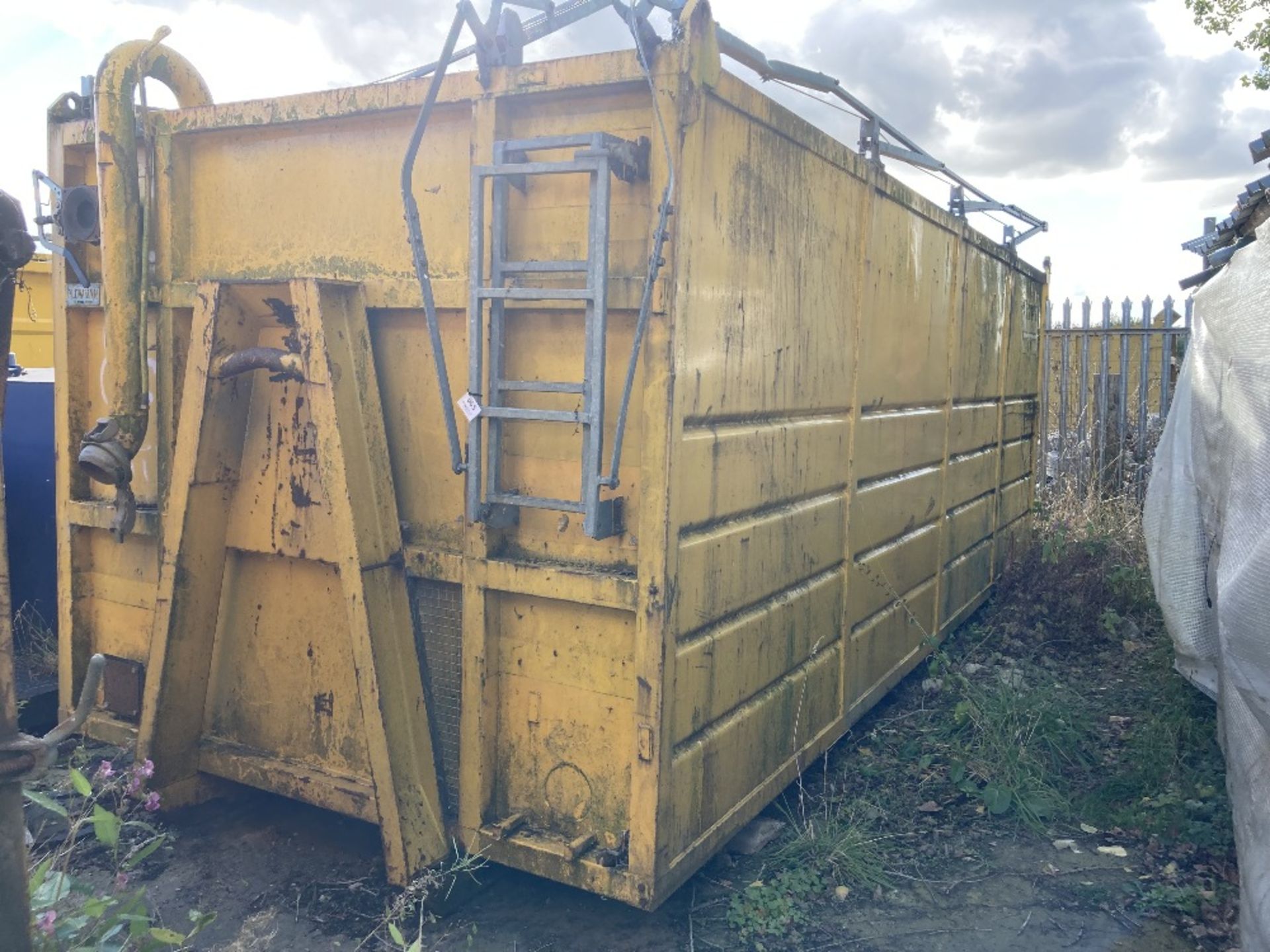 Unbranded Dewatering Container - Image 2 of 5