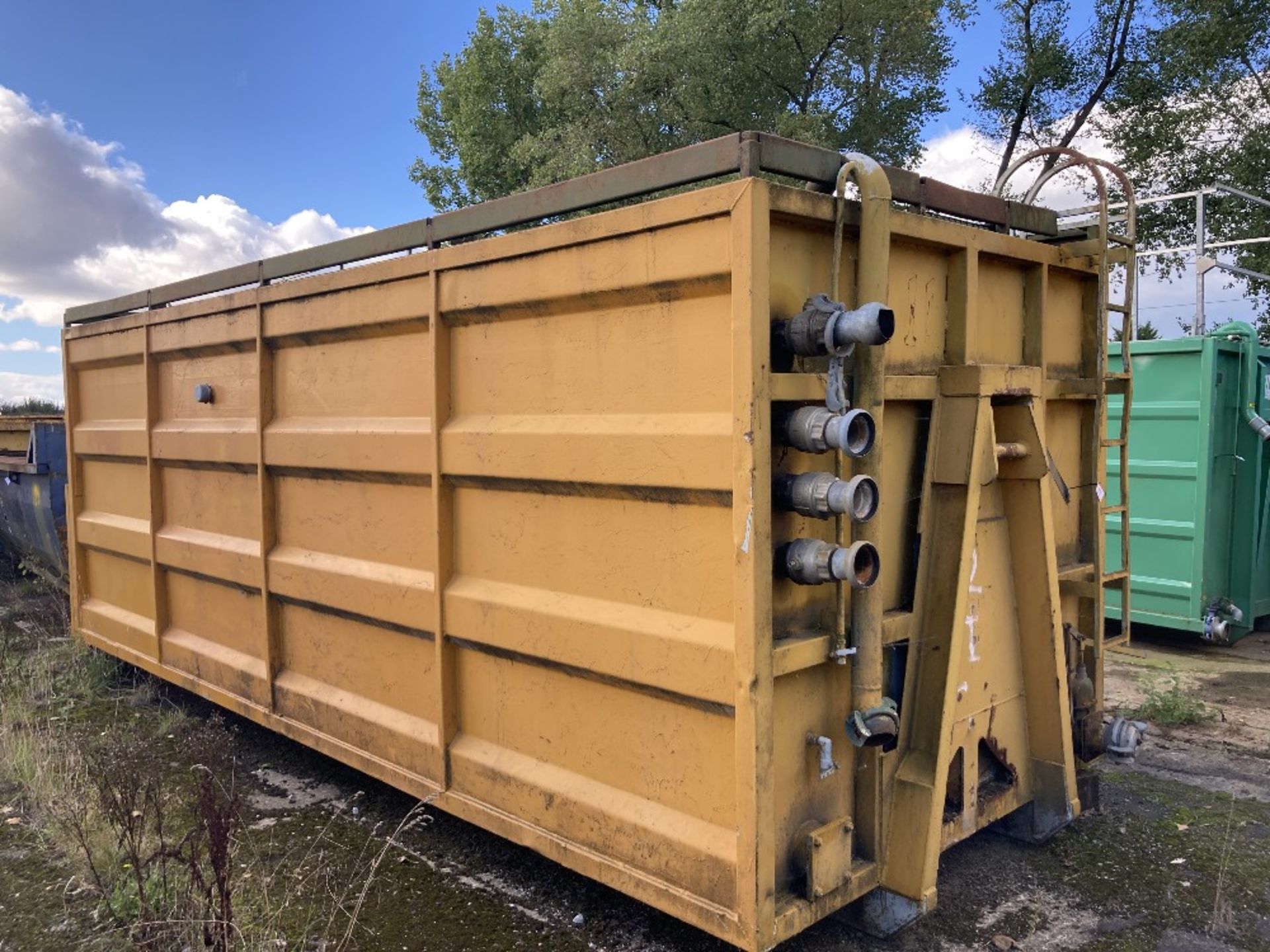 Unbranded Dewatering Container