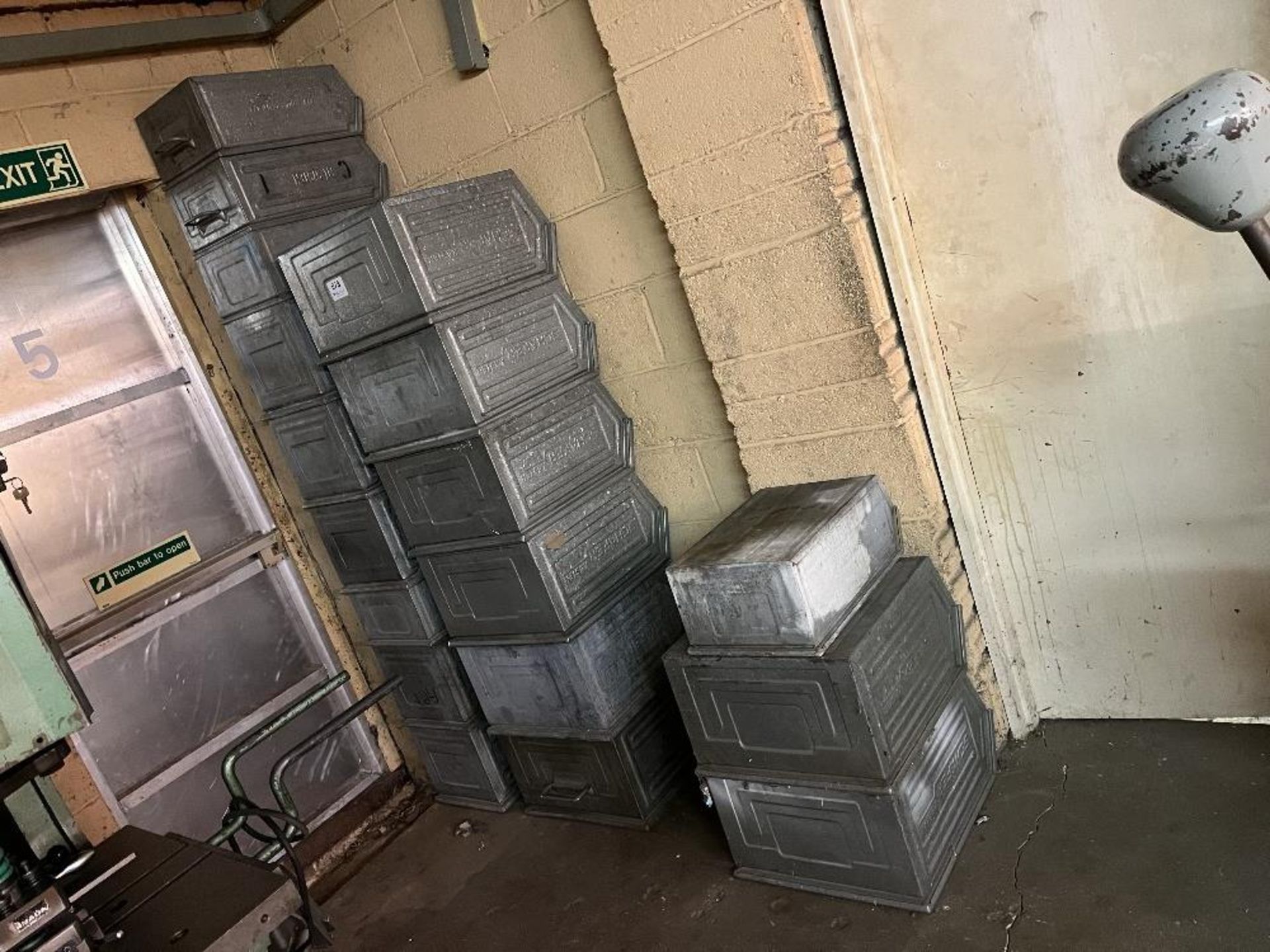 5 Shelf steel racking & quantity of metal storage bins