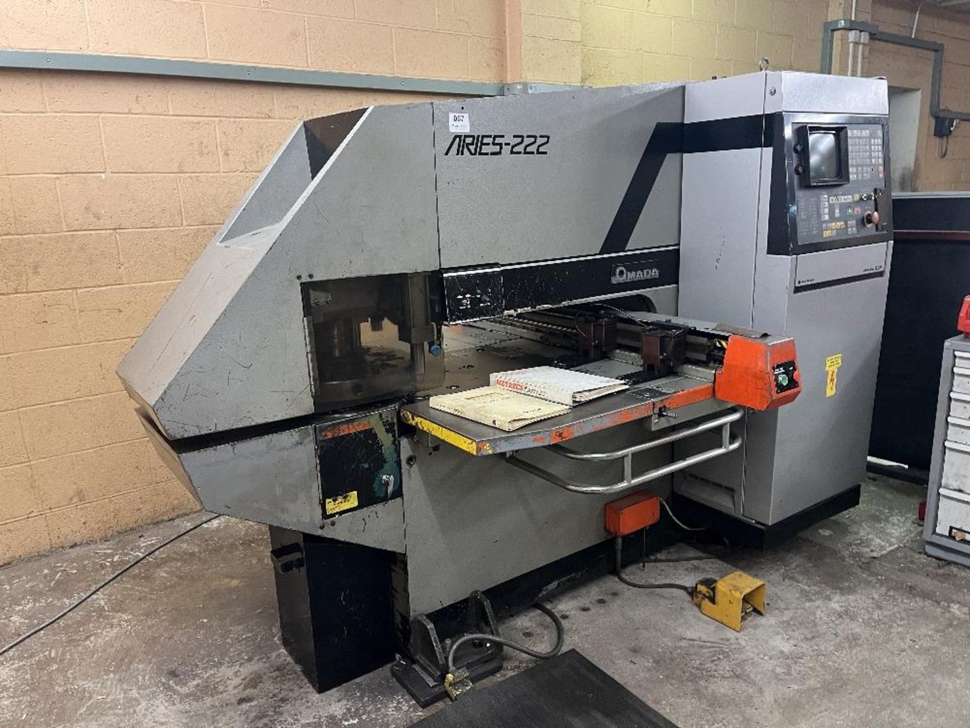 Amada Aries 222 NC turret punching machine No. inaccessible With Amada 03P control - Image 3 of 15