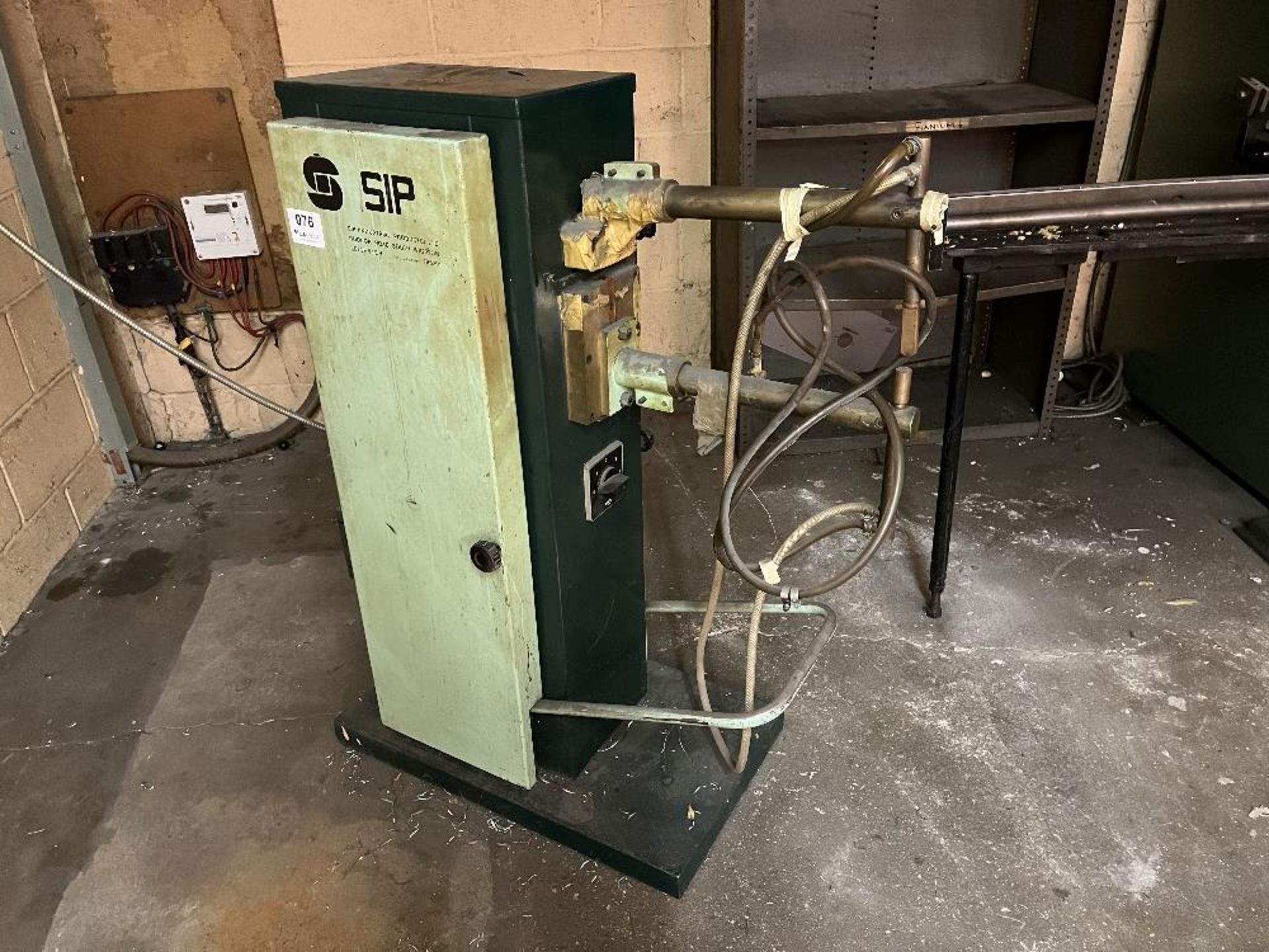 SIP Model 15 spot welder