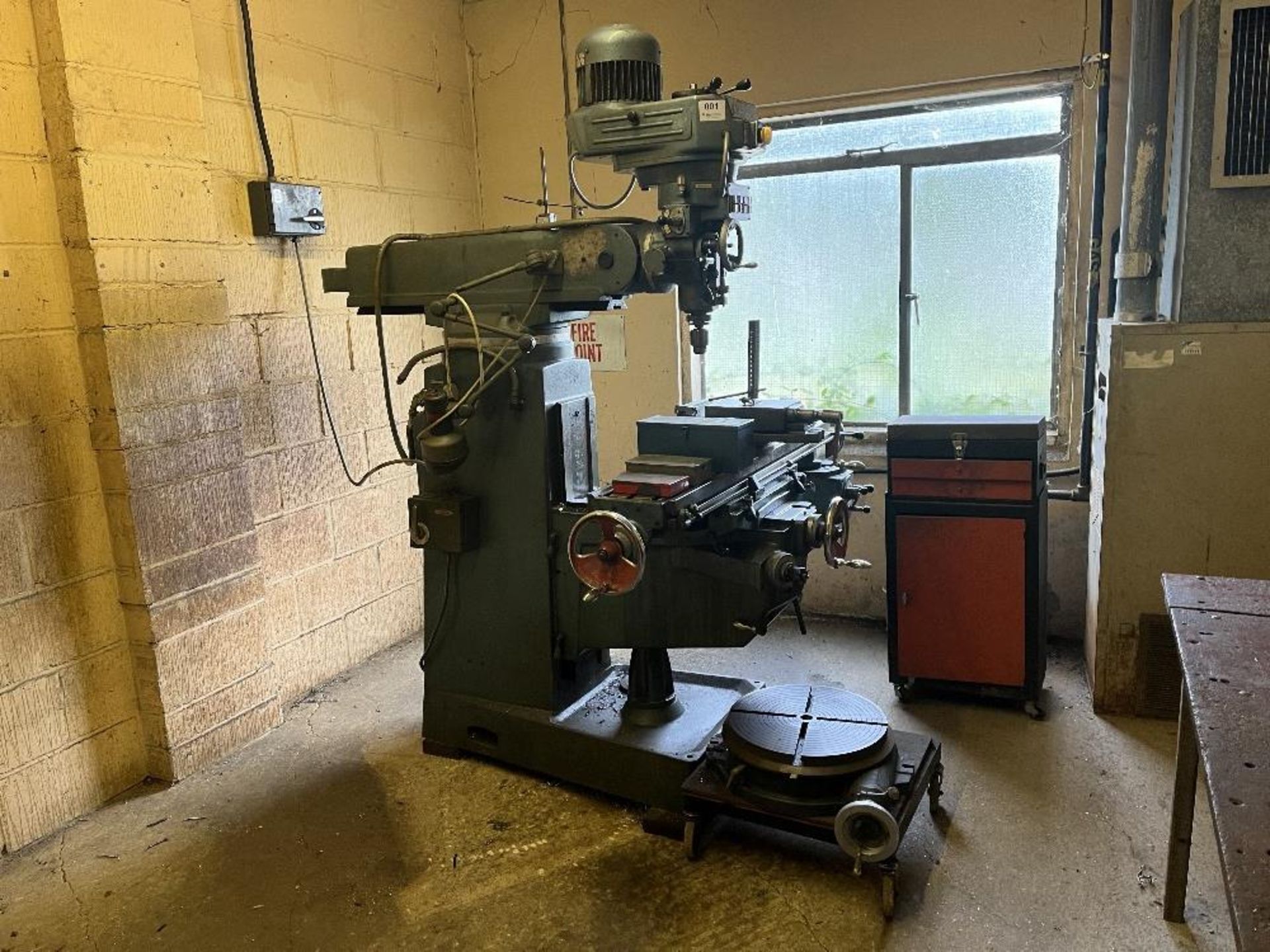 Ajax type 17993 turret head vertical milling machine - Image 2 of 8