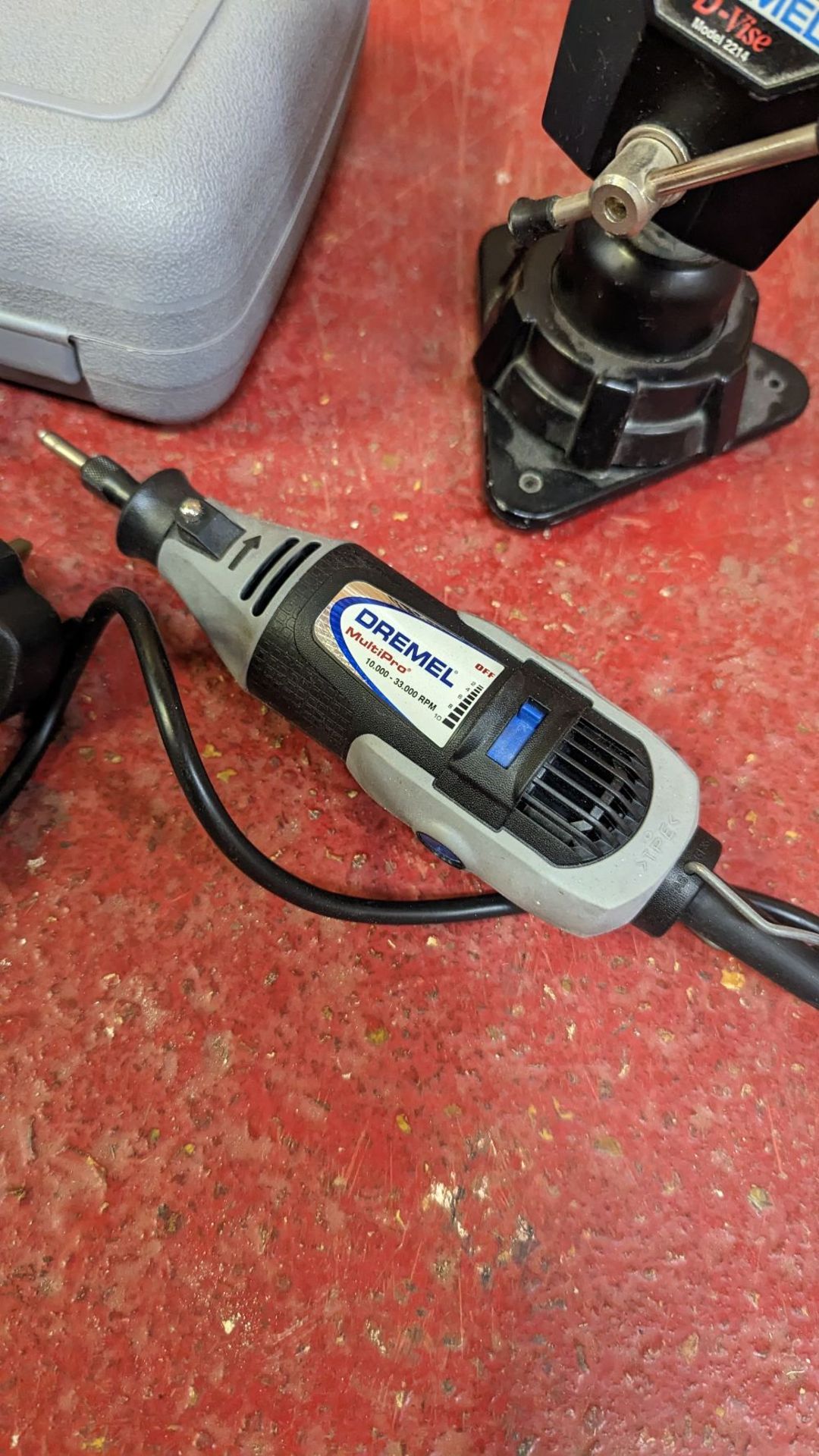Dremel Miltipro with Dremel D-vise 2214 and carry case - Image 2 of 4