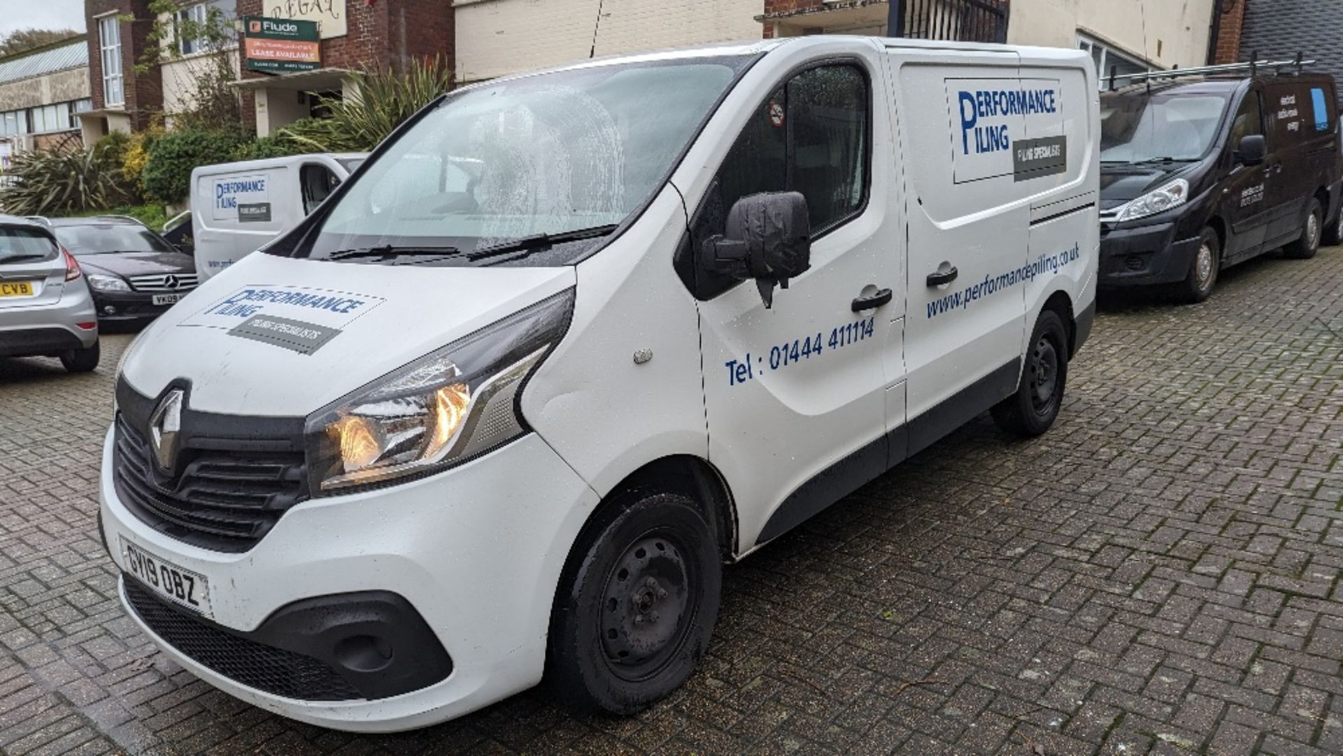 GY19 OBZ - Renault Trafic SL27 Business+ DC - Image 7 of 21