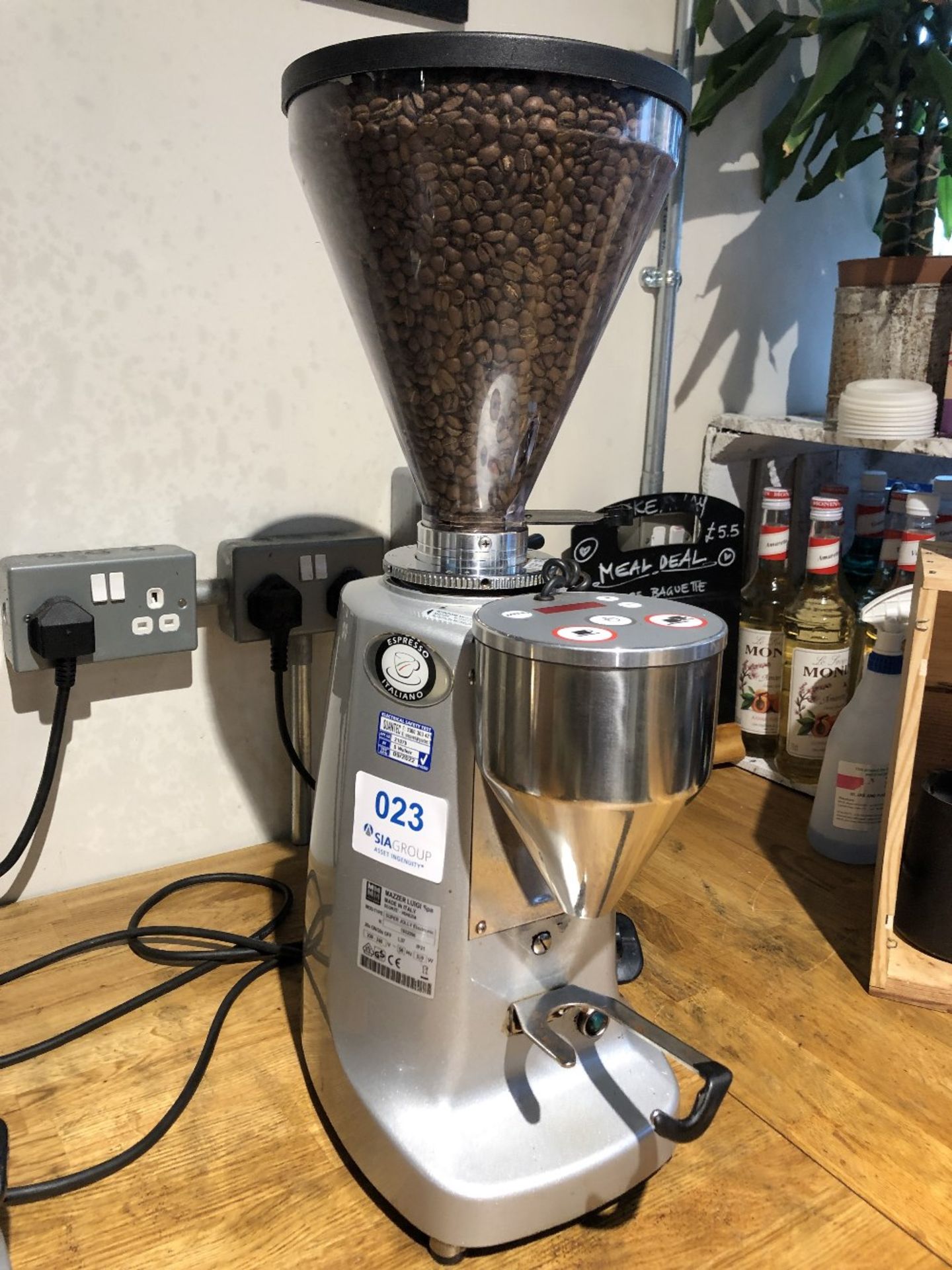 Mazzer Luigi Super Jolly Coffee Bean Grinder - Bild 2 aus 4