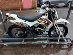 CP66 DZW White Knuckle 125 Trail Motorcycle