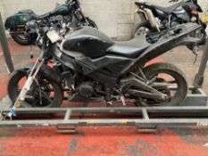 KK18 WUW Honda CBR 125 R+F Motorcycle