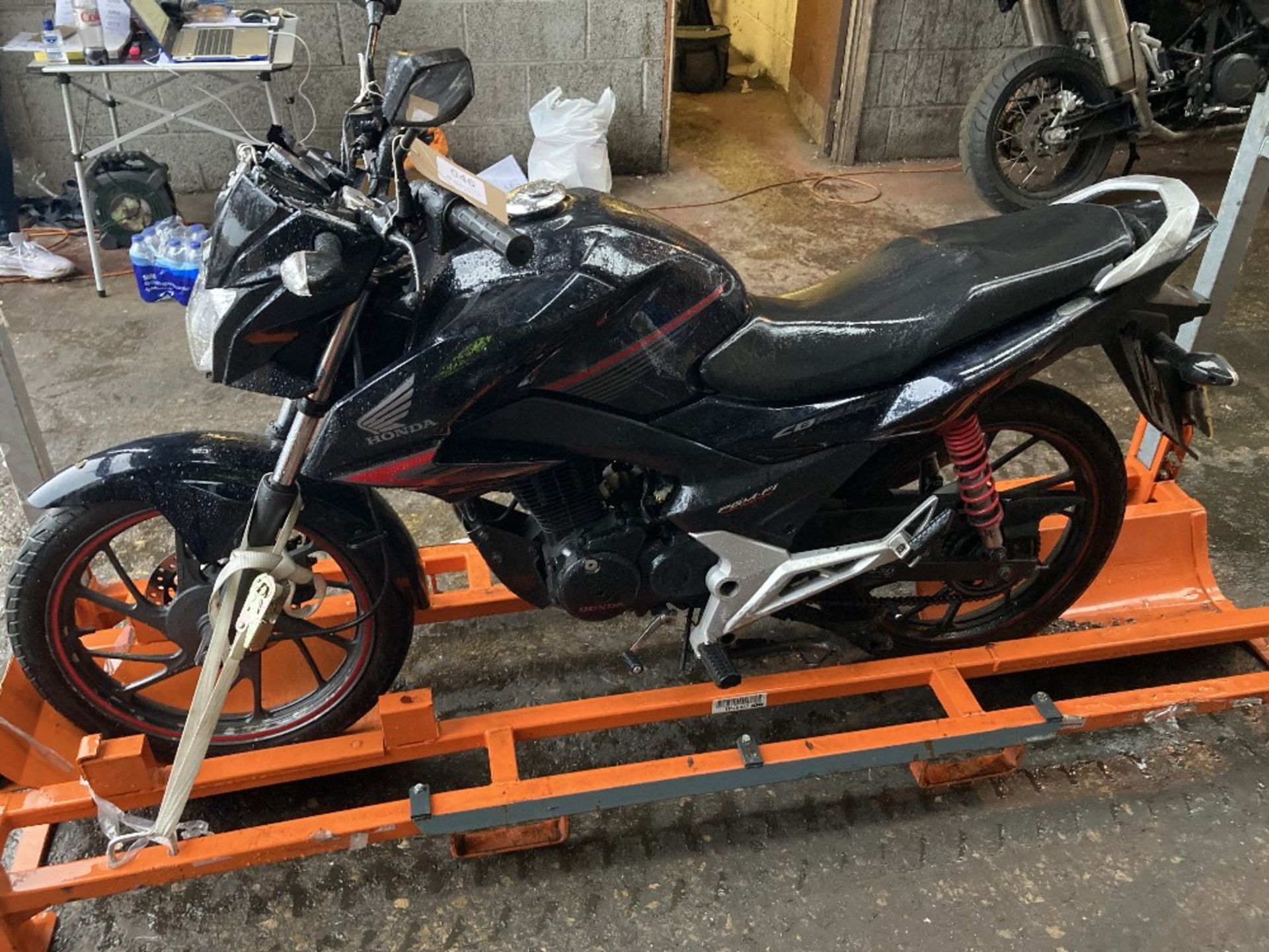 YP66 UGA Honda GLR 125 1WH-F Motorcycle