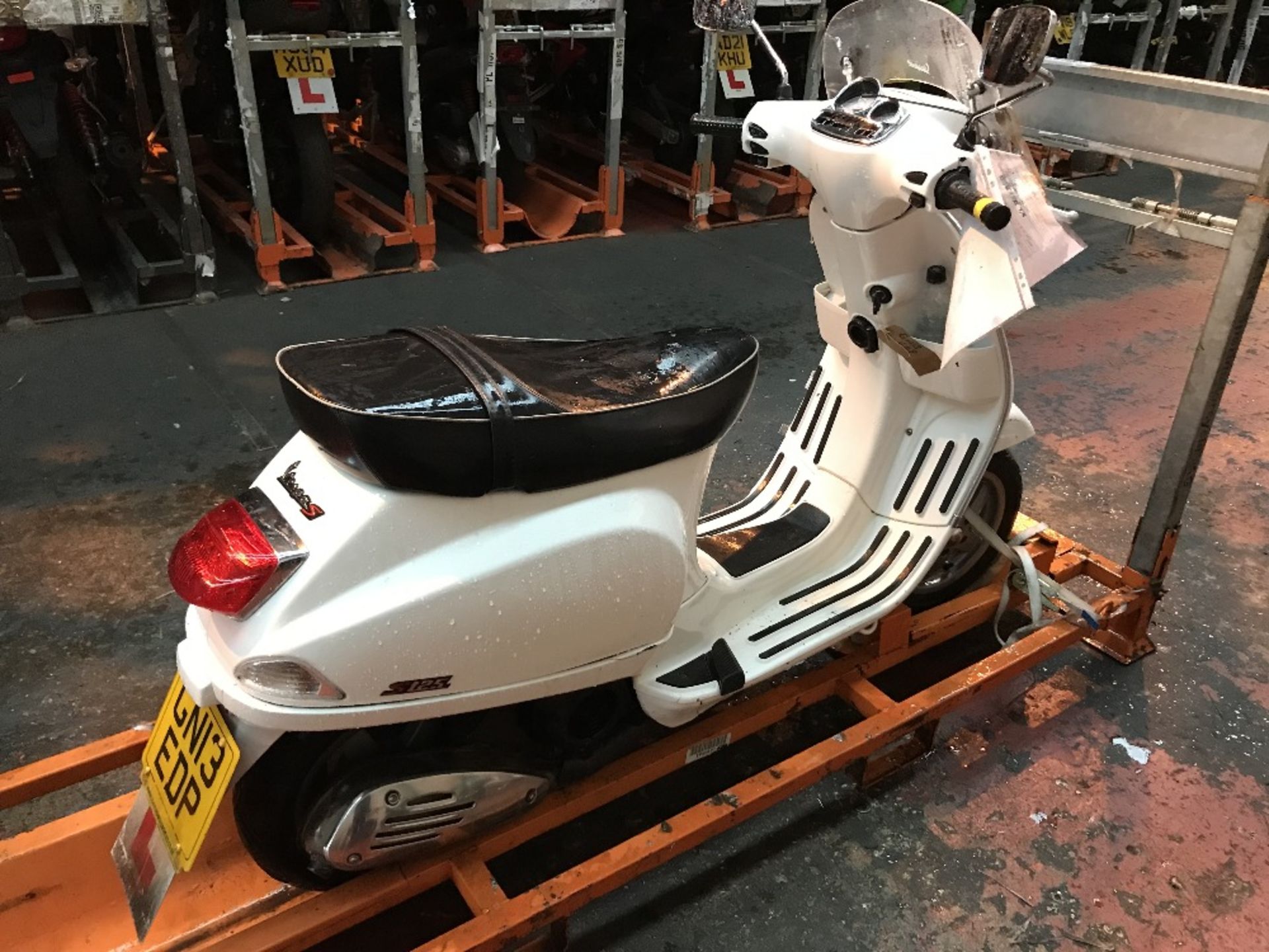 GN13 EDP Piaggio Vespa S 125 Motorcycle - Image 3 of 26