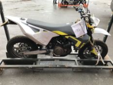 YC71 DZR Husqvarna 701 Supermoto 2021 Motorcycle