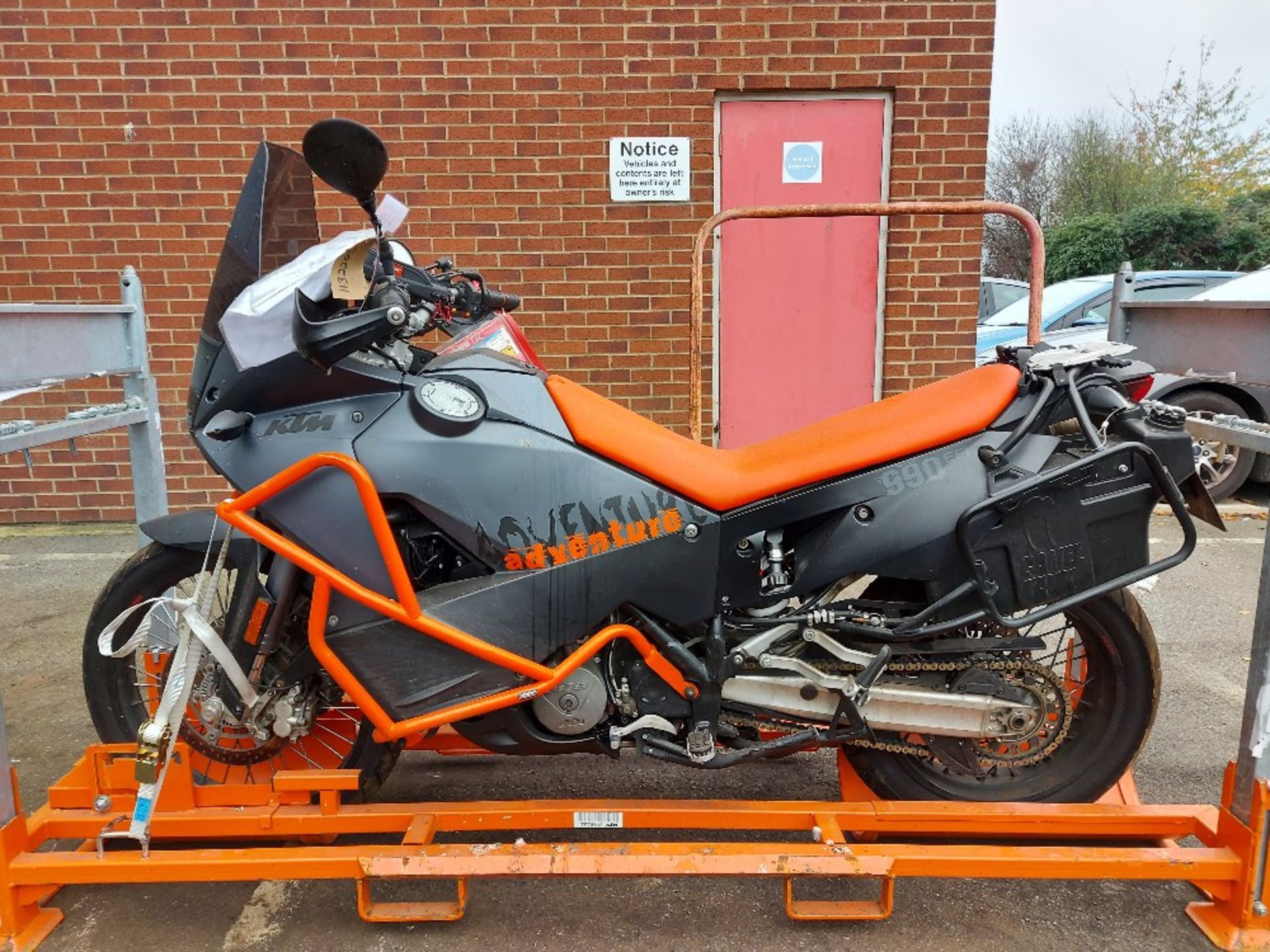 FV07 FHK KTM 990 Adventure Motorcycle