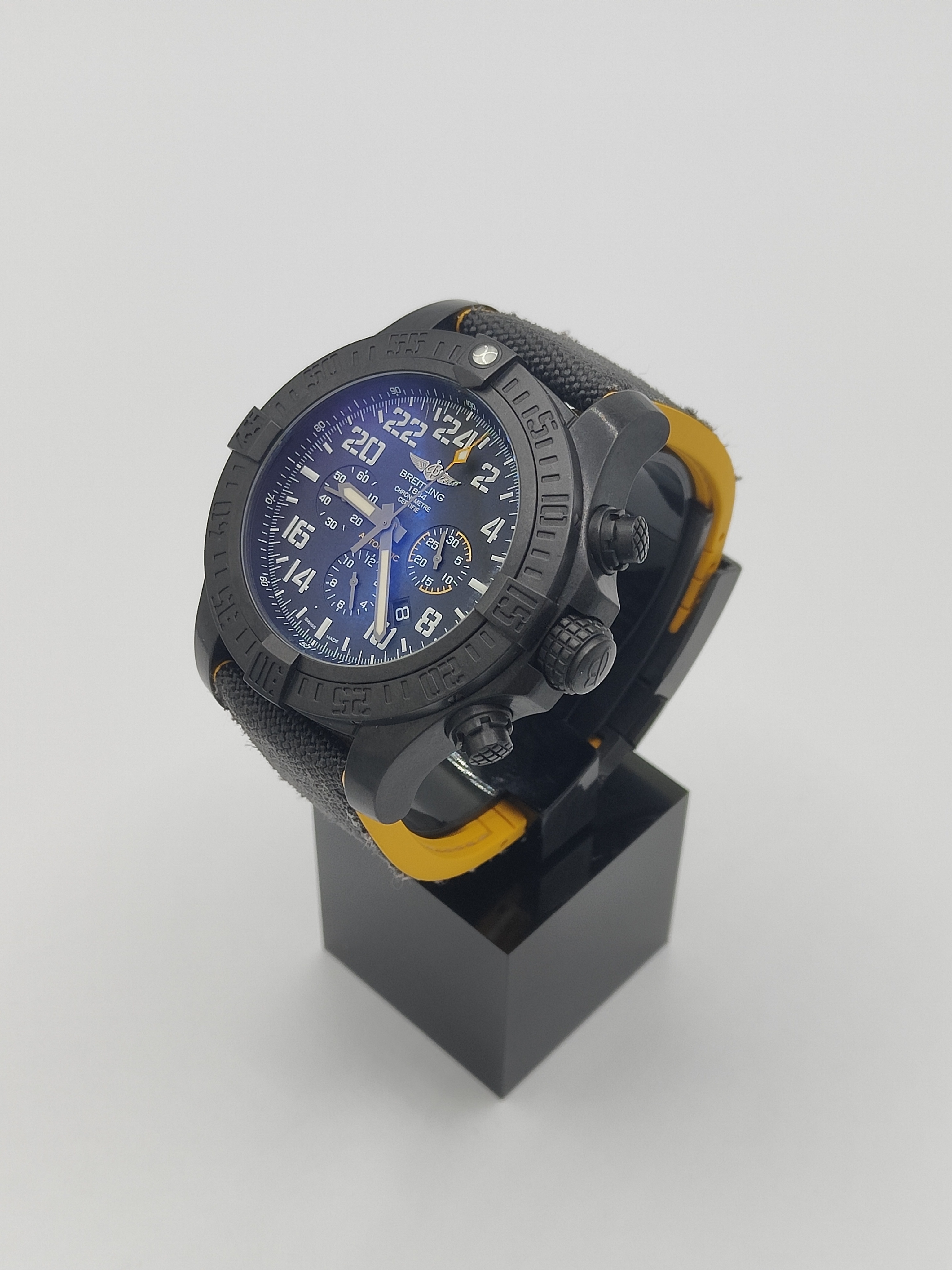 Breitling Avenger Hurricane Watch - Image 3 of 11