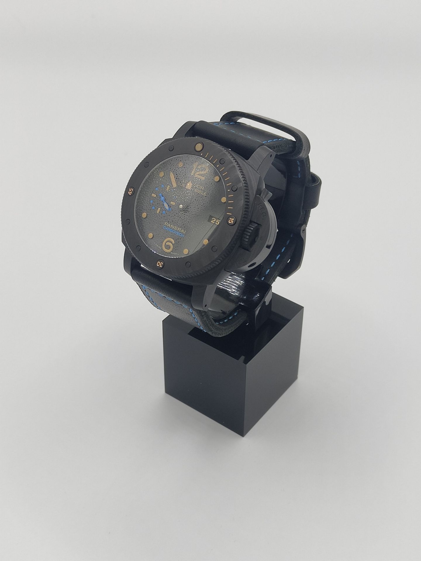 Panerai Luminor Submersible Carbotech Watch - Image 3 of 11