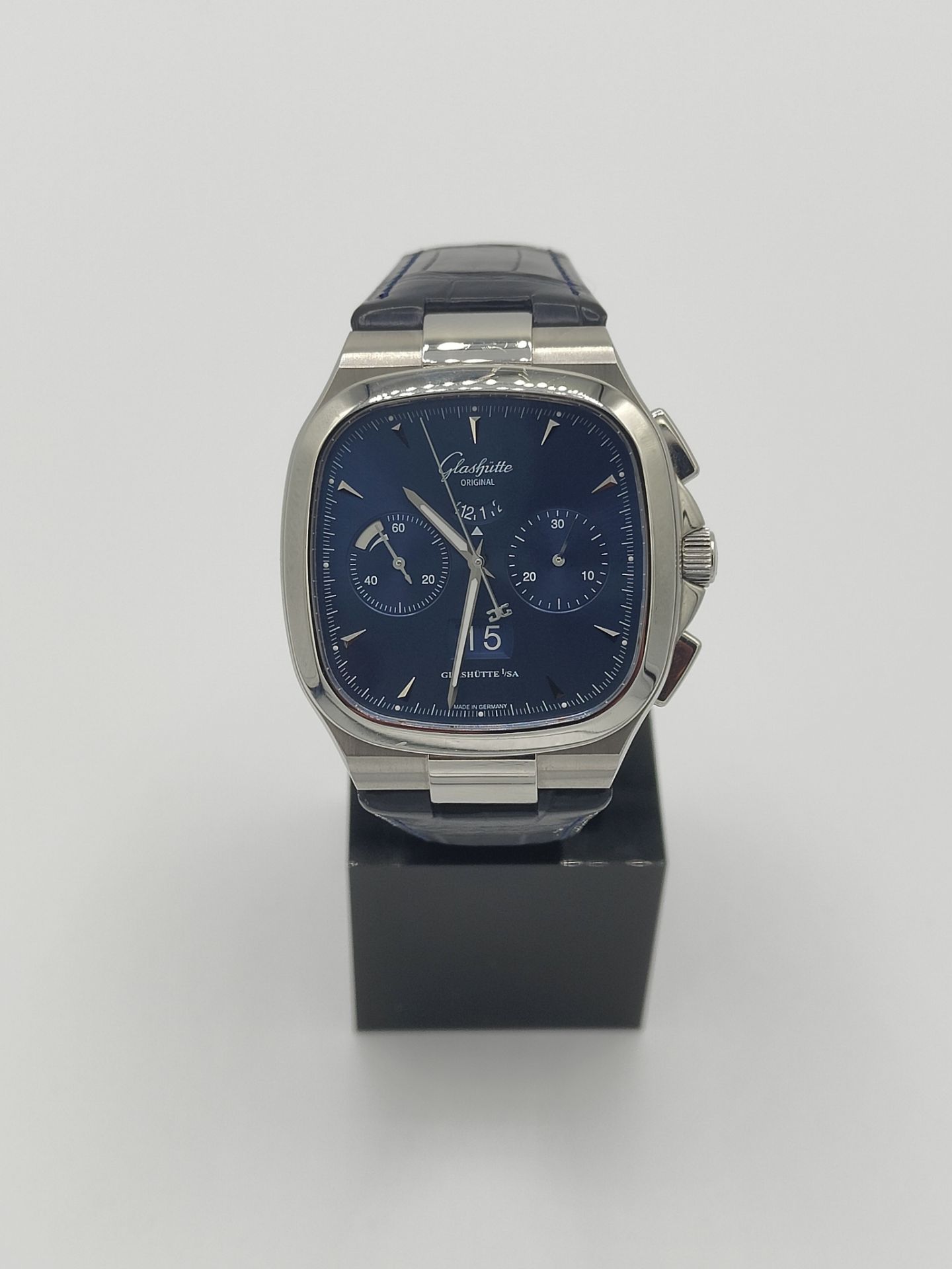 Glashütte Original Seventies Panorama Watch