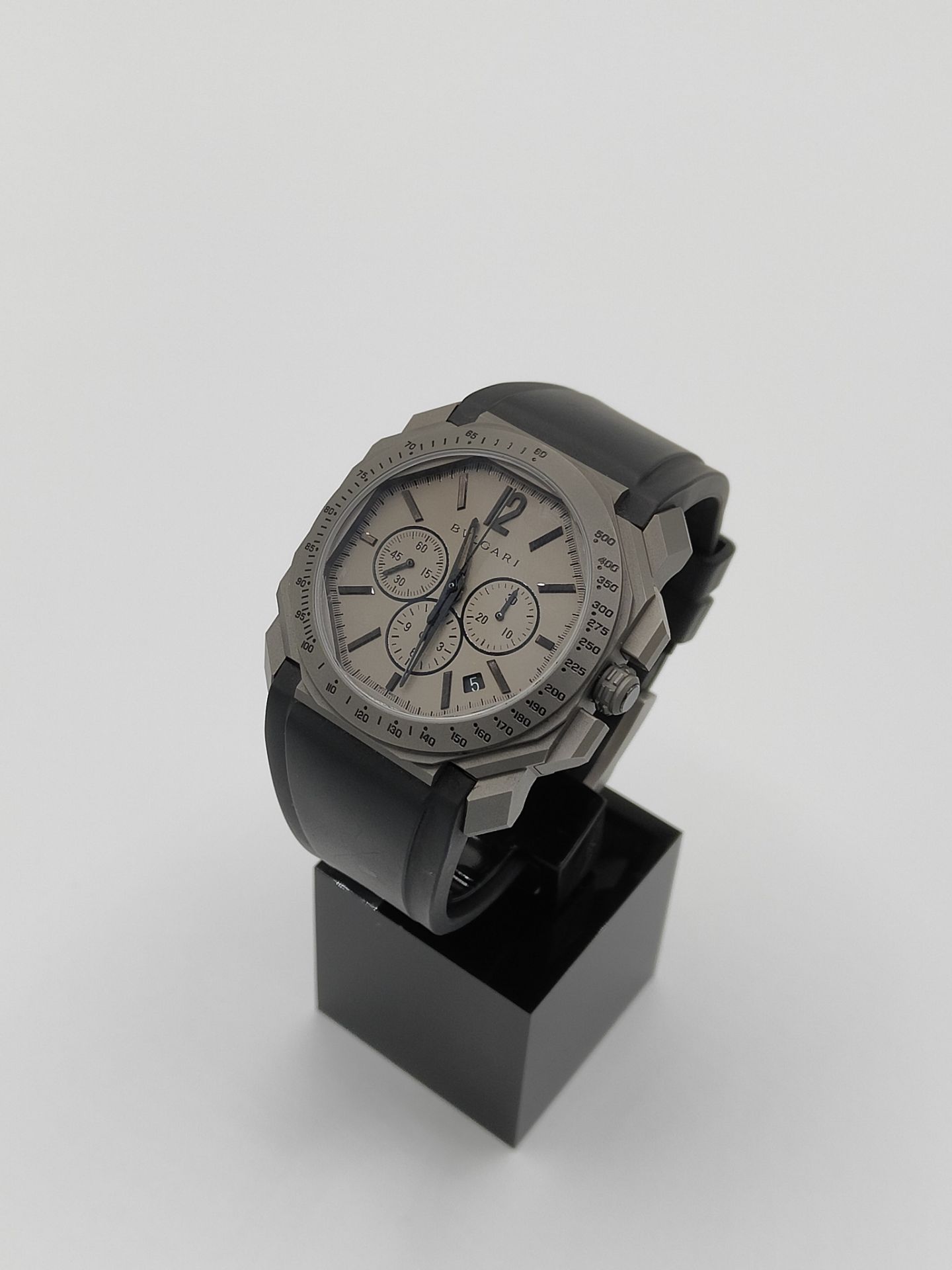 Bvlgari OCTO Chrono Watch - Image 3 of 10