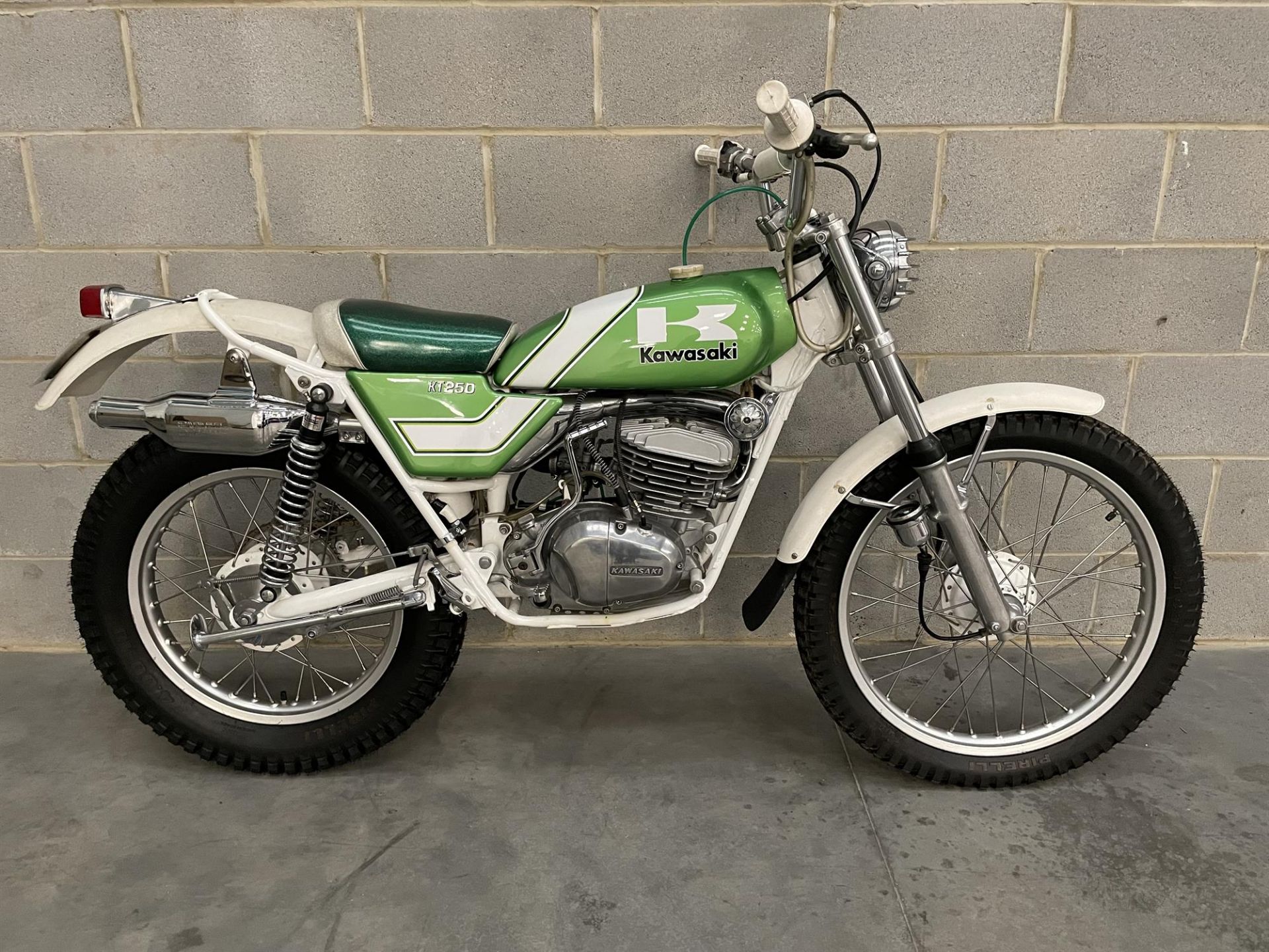 1976 Kawasaki KT250 Trials 250cc