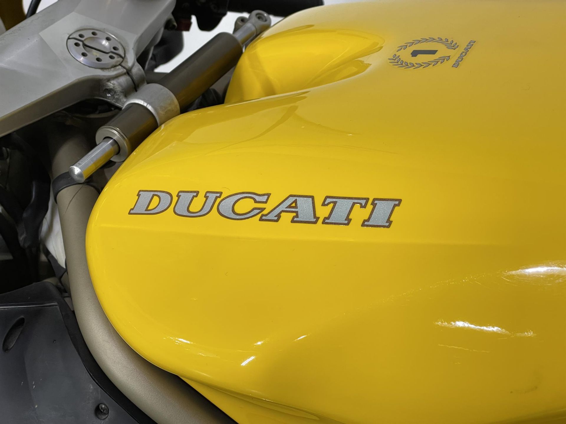 1997 Ducati 748SP 748cc - Image 4 of 10