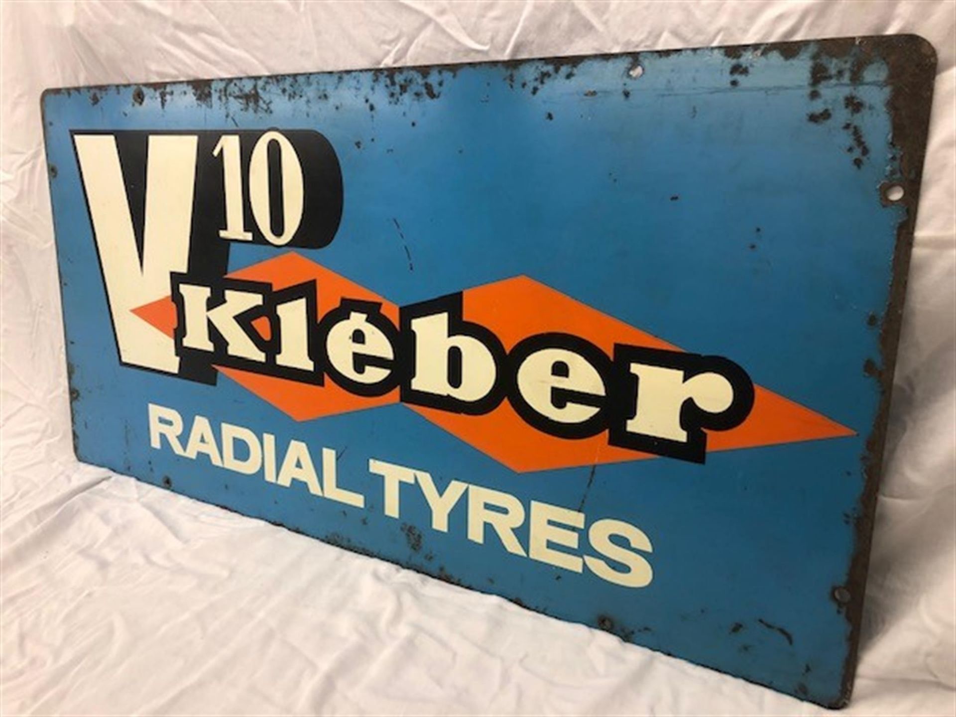 An Original Enamelled Metal Advertising Sign for V10 Kléber Radial Tyres - Image 3 of 4