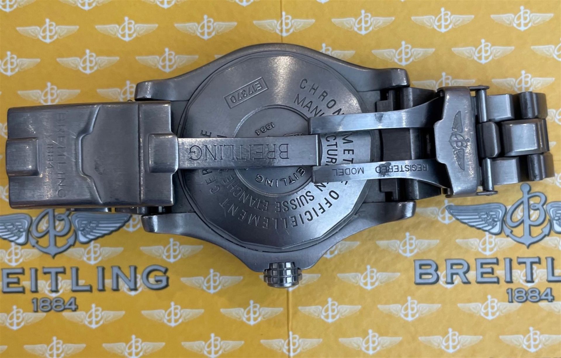 Breitling Sea Wolf Avenger Titanium* - Image 8 of 10