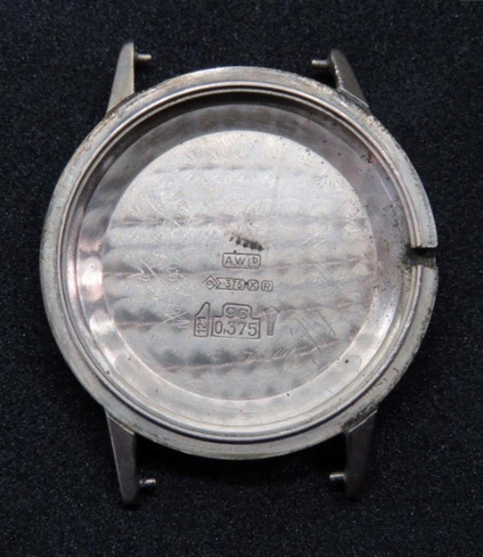 A rare vintage 1970s 9ct gold 'flying saucer' Accurist wrist-watch head - Image 3 of 5