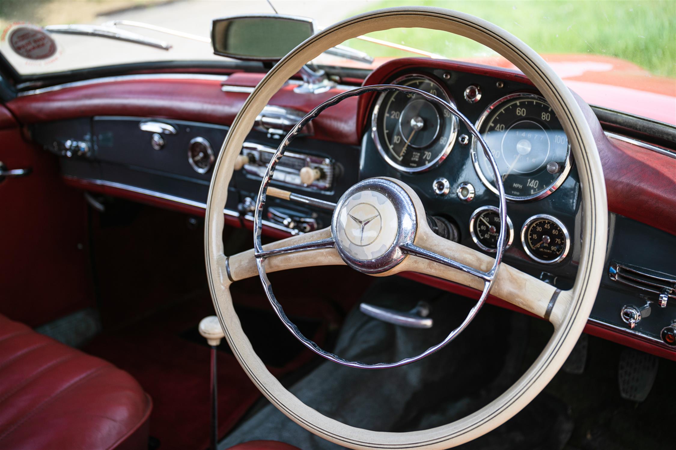 1962 Mercedes-Benz 190 SL - Right-Hand Drive - Image 17 of 37