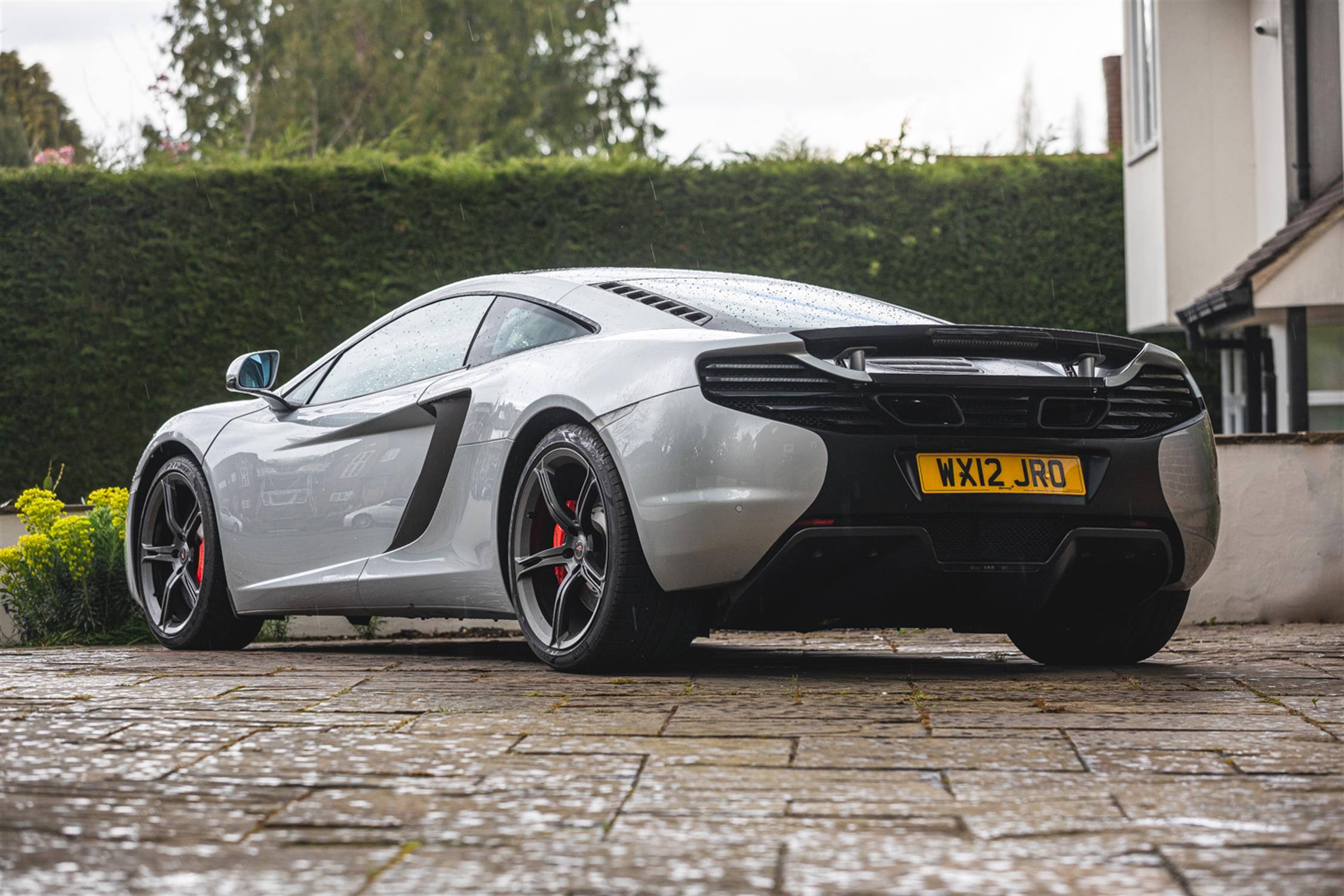 2012 McLaren MP4 12C - Image 3 of 10