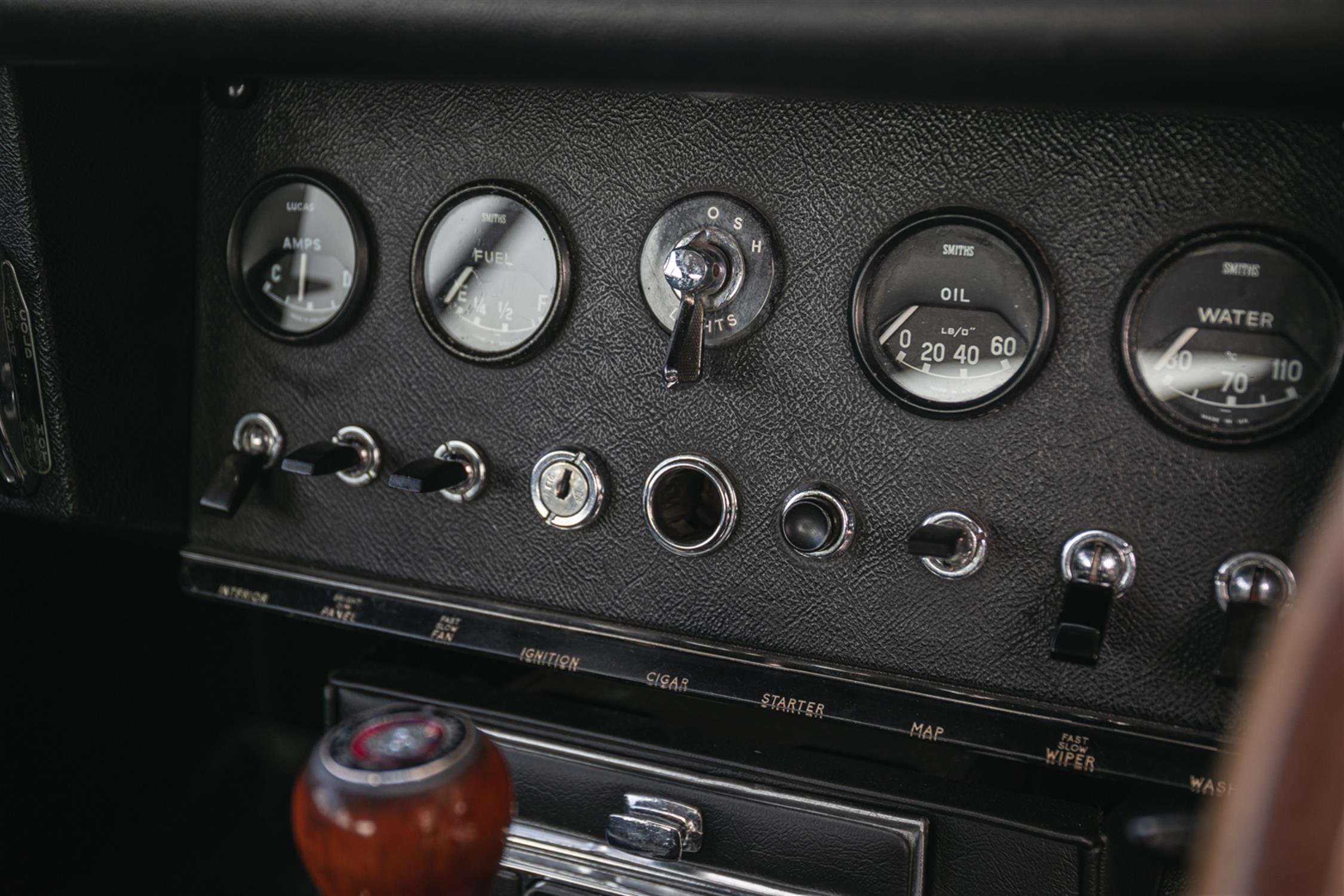 1965 Jaguar E-Type Series I 4.2 Coupé - Image 10 of 13