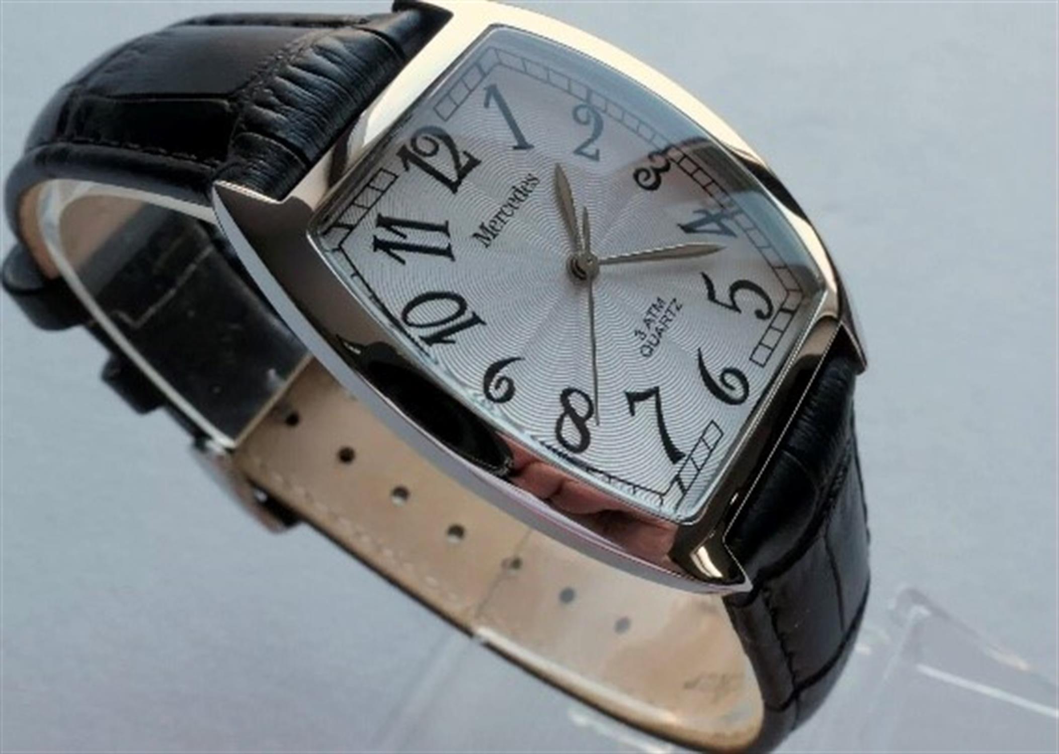 A superb and rare Mercedes Benz Art Deco style tonneau-case 'his or hers' wristwatch C2010. - Image 9 of 10