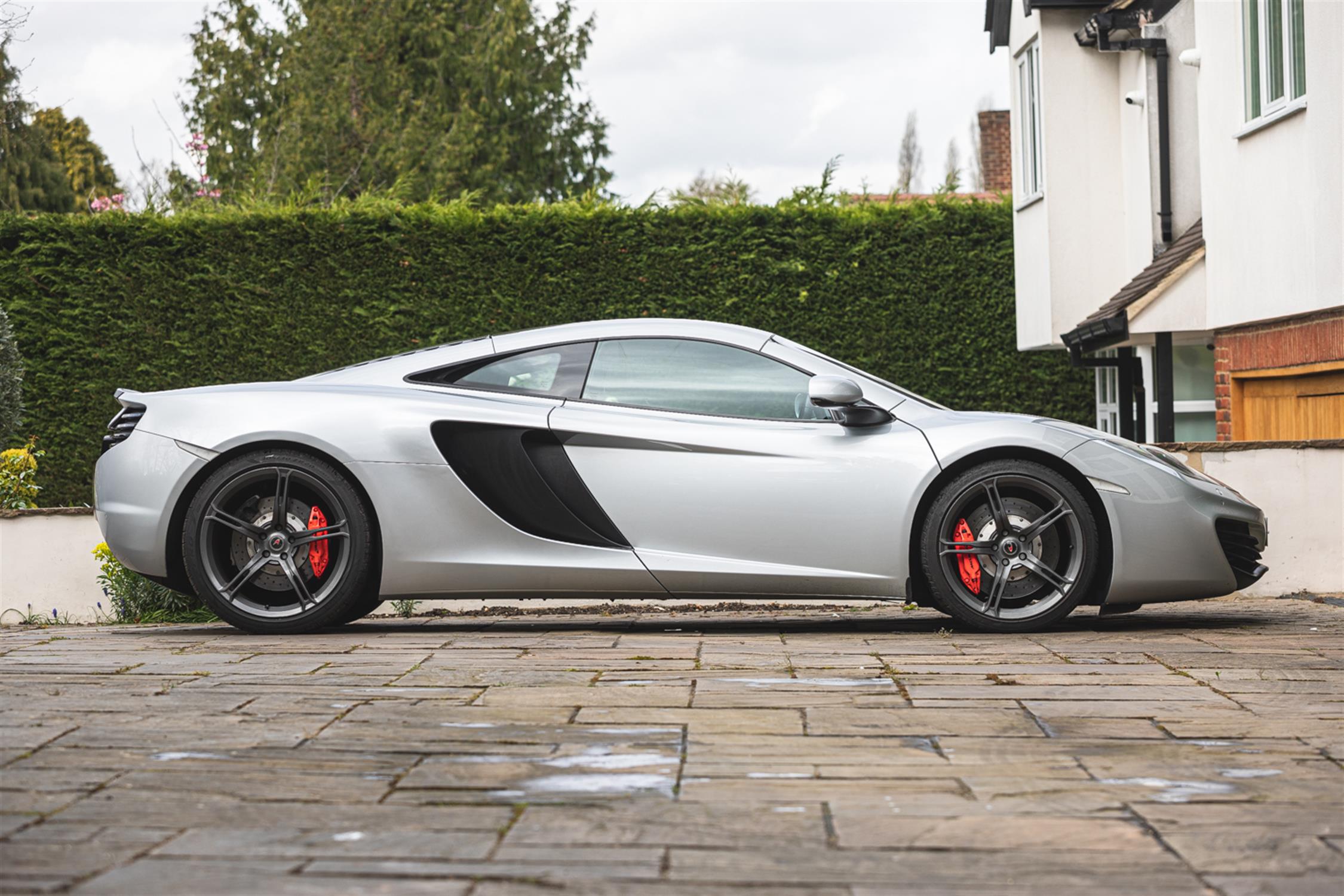 2012 McLaren MP4 12C - Image 2 of 10