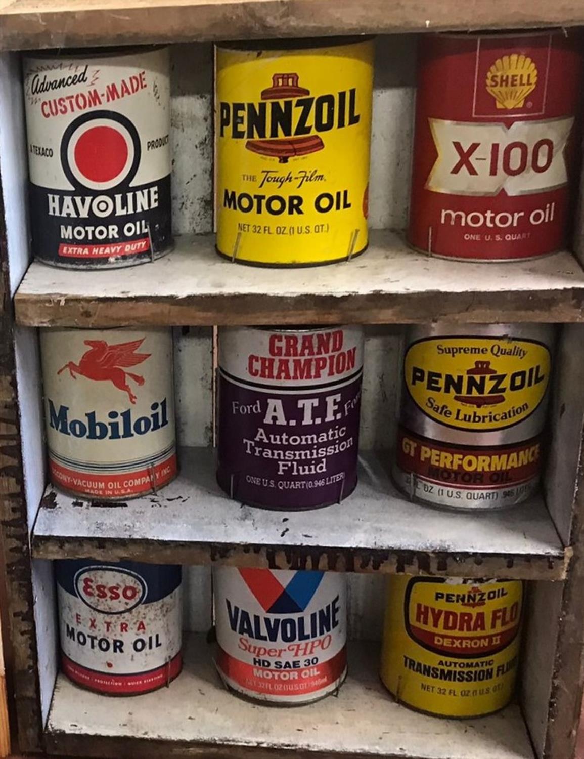 Set of 9 US-Quart Oil and Fluid Cans