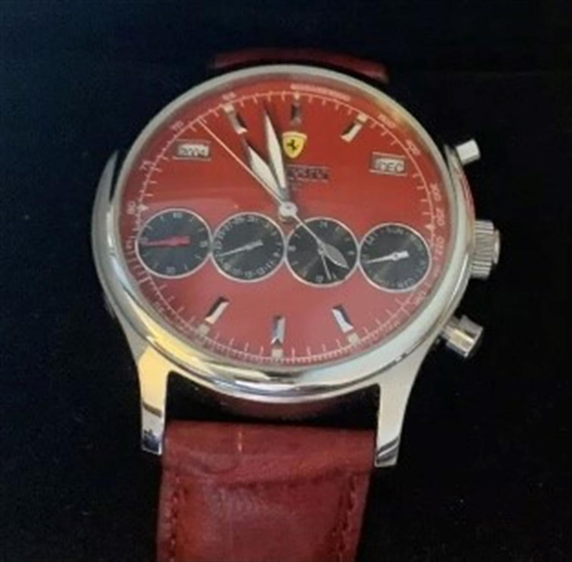 Swiss-made Ferrari 37-jewel automatic chronograph gentleman's wrist watch - Image 2 of 8