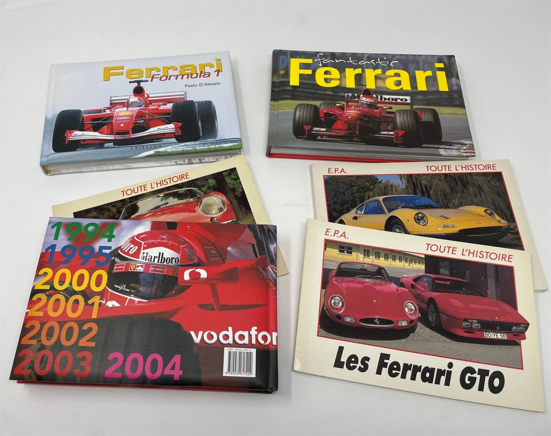 A Large Collection of Assorted Ferrari Books - Image 3 of 10