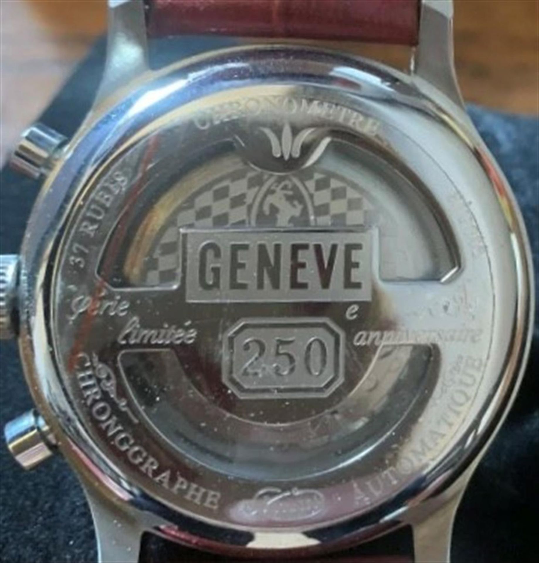 Swiss-made Ferrari 37-jewel automatic chronograph gentleman's wrist watch - Image 3 of 8