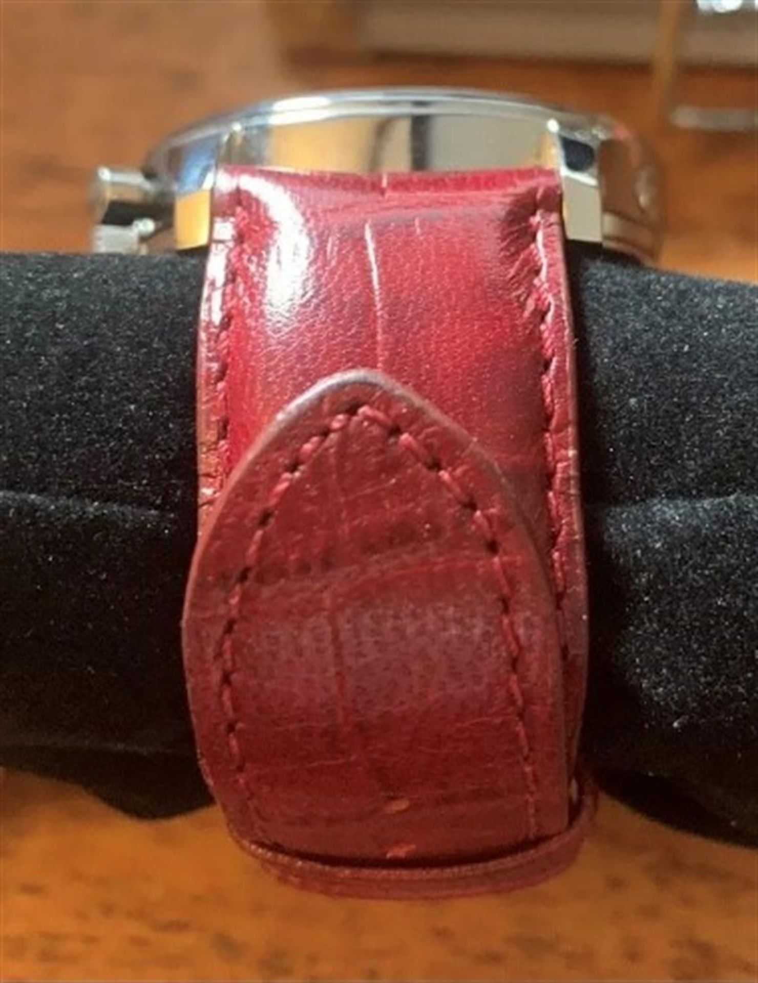 Swiss-made Ferrari 37-jewel automatic chronograph gentleman's wrist watch - Image 7 of 8