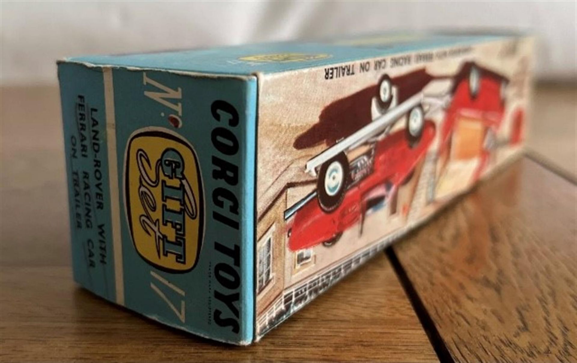 A rare Ferrari F1 Corgi Gift Set No. 17 'Glidamatic' (1963-67) - Image 4 of 8