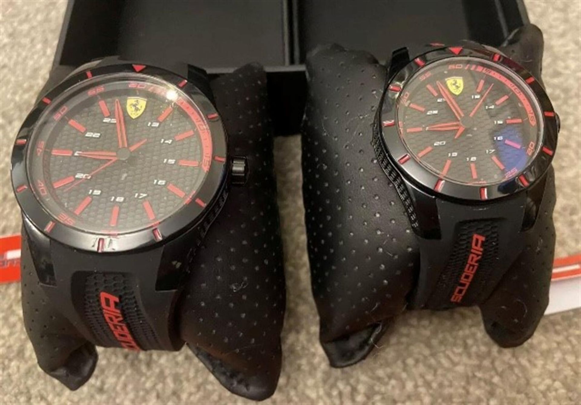 A rare boxed pair of 'His & Hers' Scuderia Ferrari Sports watches - Image 6 of 8