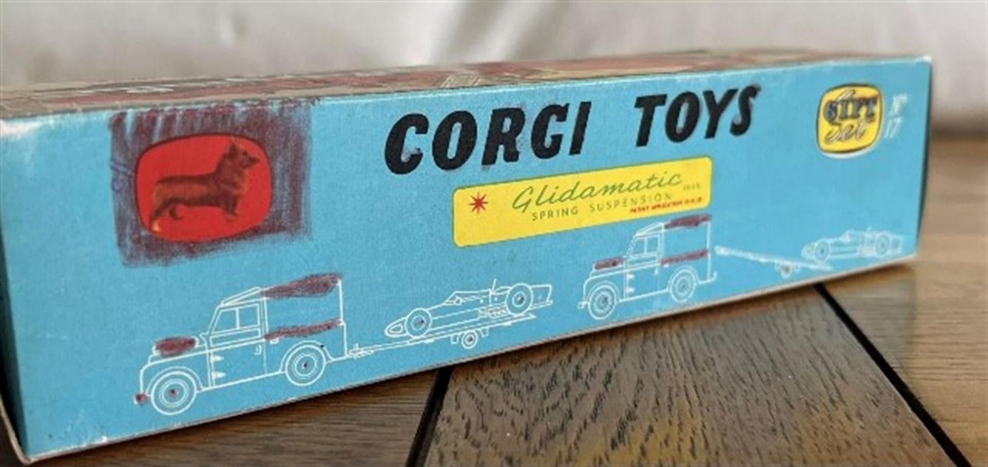 A rare Ferrari F1 Corgi Gift Set No. 17 'Glidamatic' (1963-67) - Image 3 of 8